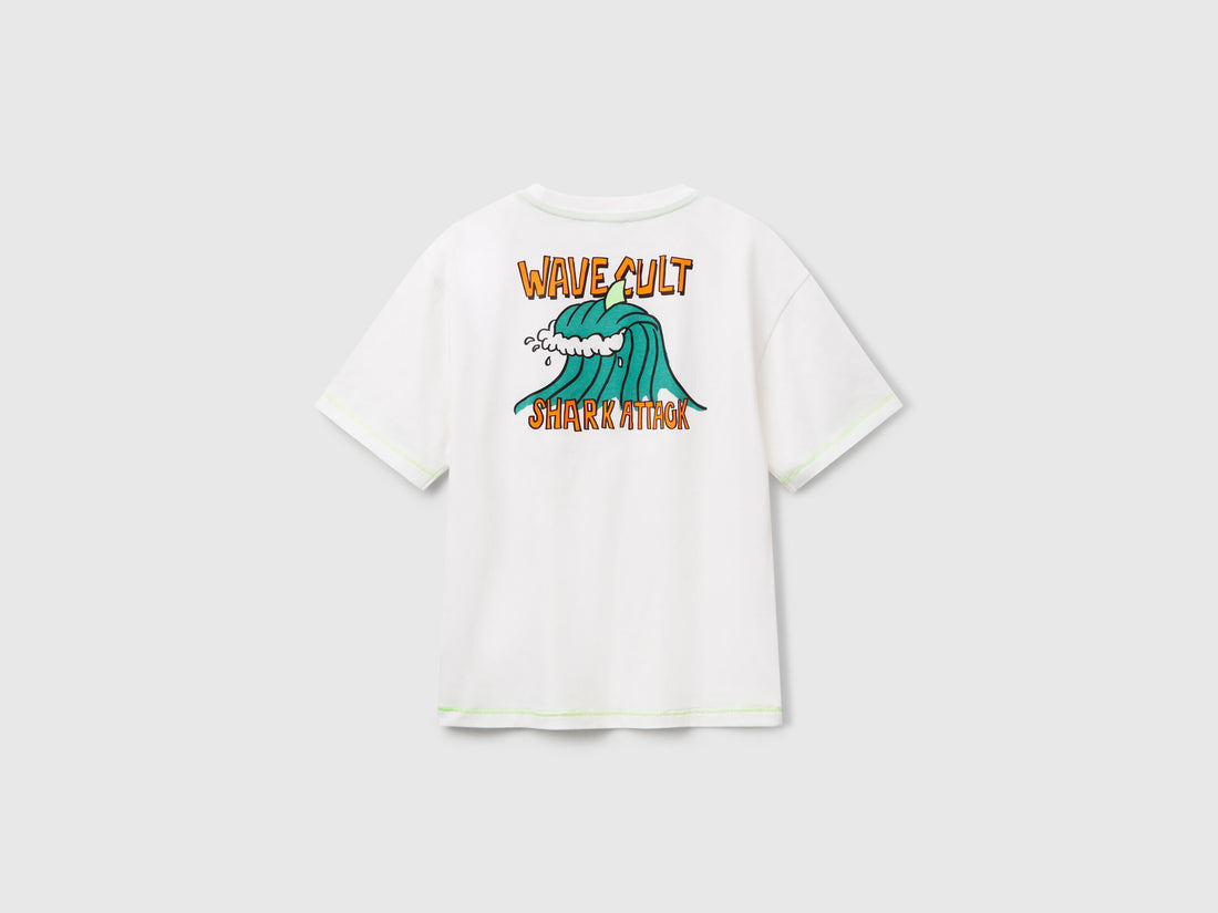 Benetton_T-Shirt with Print on Front and Back_3I1XC10P6_101_02