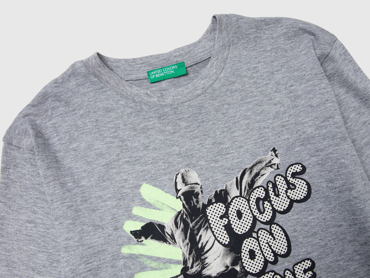 Benetton_Light Gray_T-Shirt with Print_3I1XC10QR_501_03
