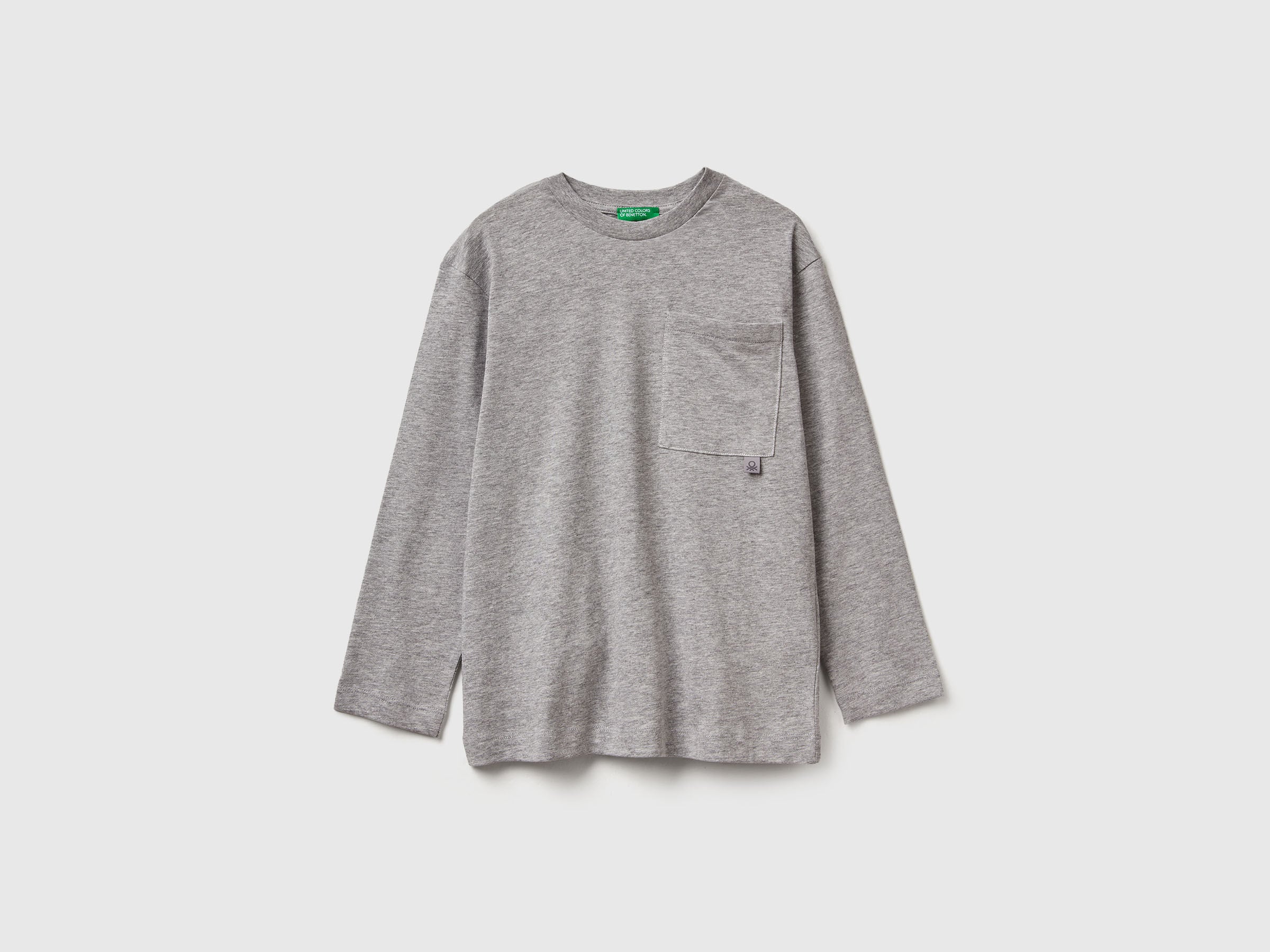 Benetton_Light Gray_T-Shirt with Bold Print_3I1XC10QS_501_01