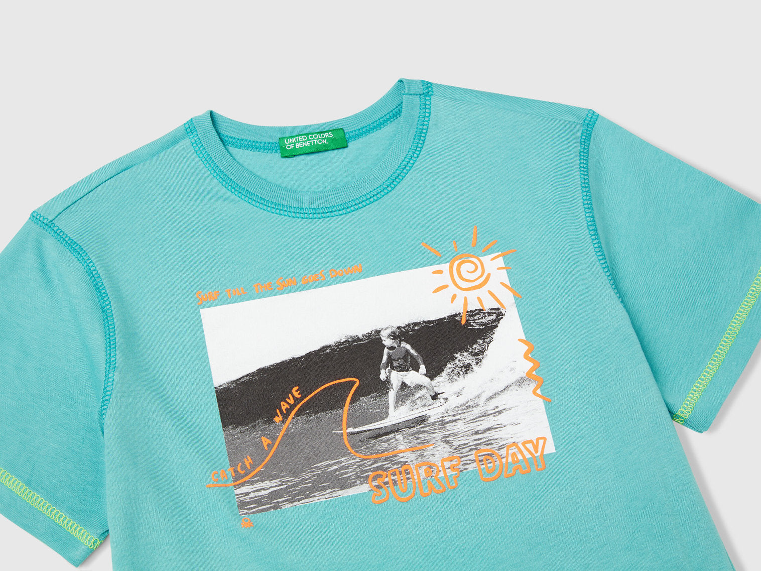 Benetton_T-Shirt with Neon Details_3I1XG10JG_08N_03