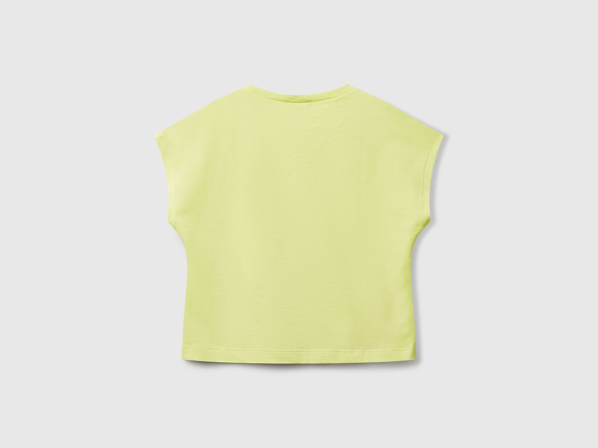 Benetton_T-Shirt with Print and Crochet Applique_3I1XG10JH_18A_02