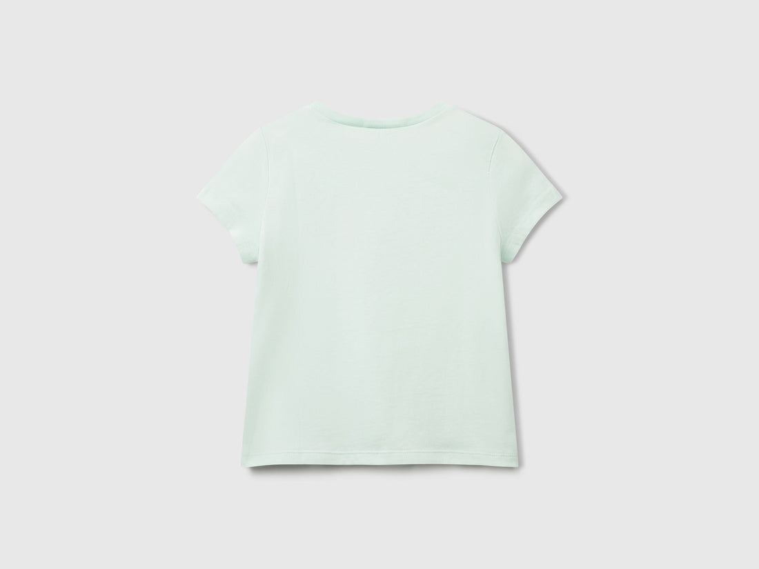 Benetton_Regular Fit T-Shirt with Glitter_3I1XG10JJ_0H4_02