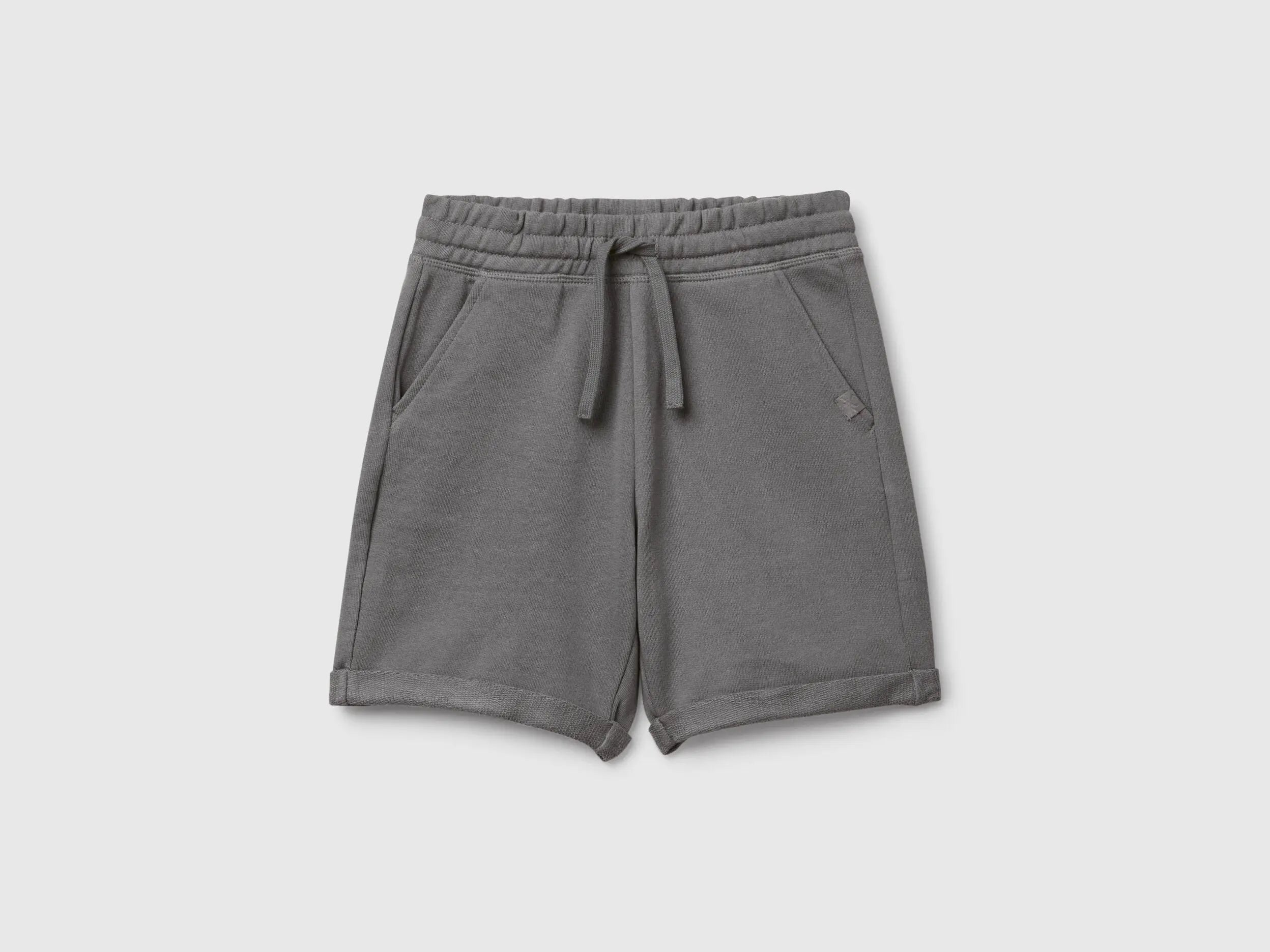 Benetton_Bermuda Shorts in Pure Cotton Fleece_3J68C901G_00W_01