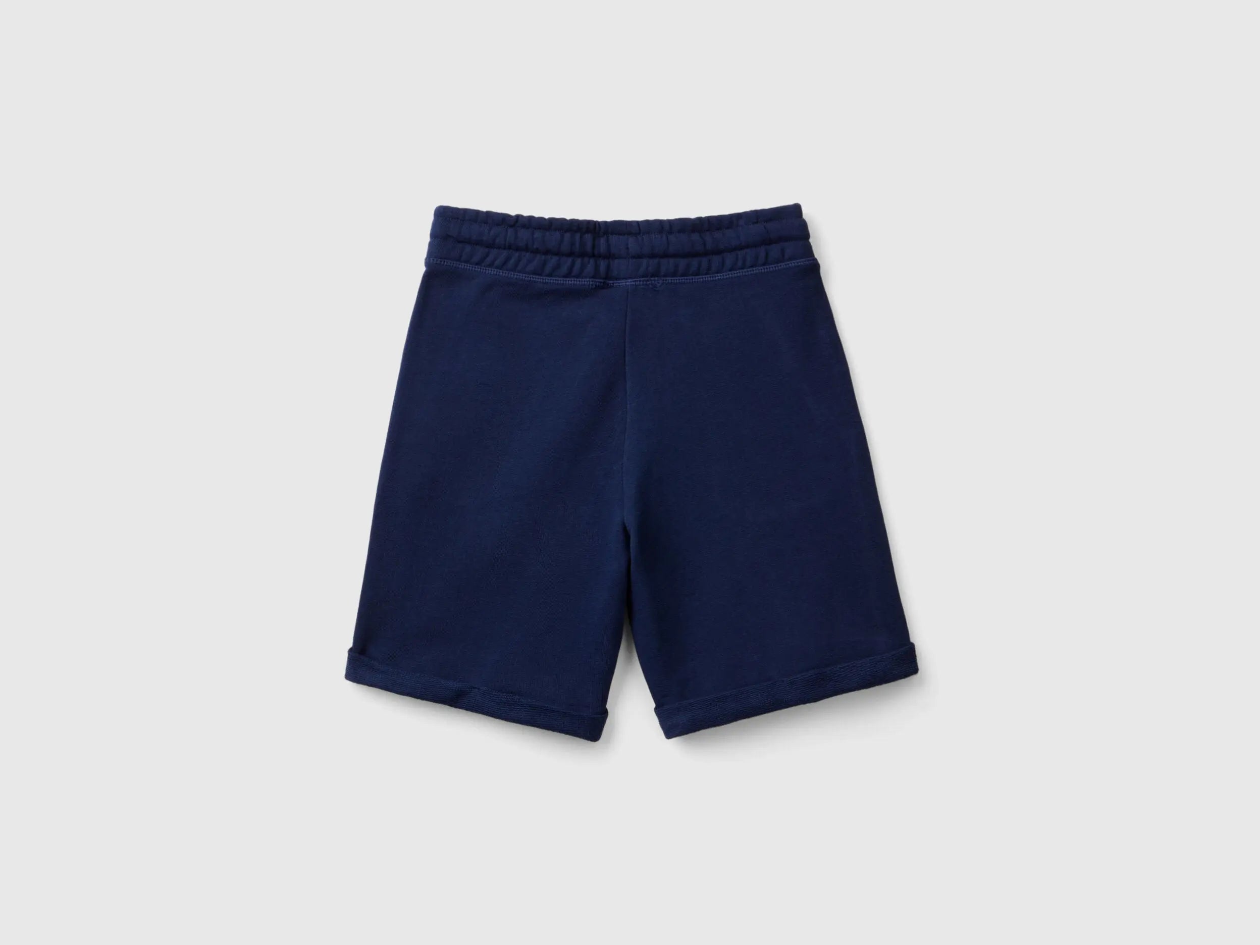 Benetton_Bermuda Shorts in Pure Cotton Fleece_3J68C901G_252_02