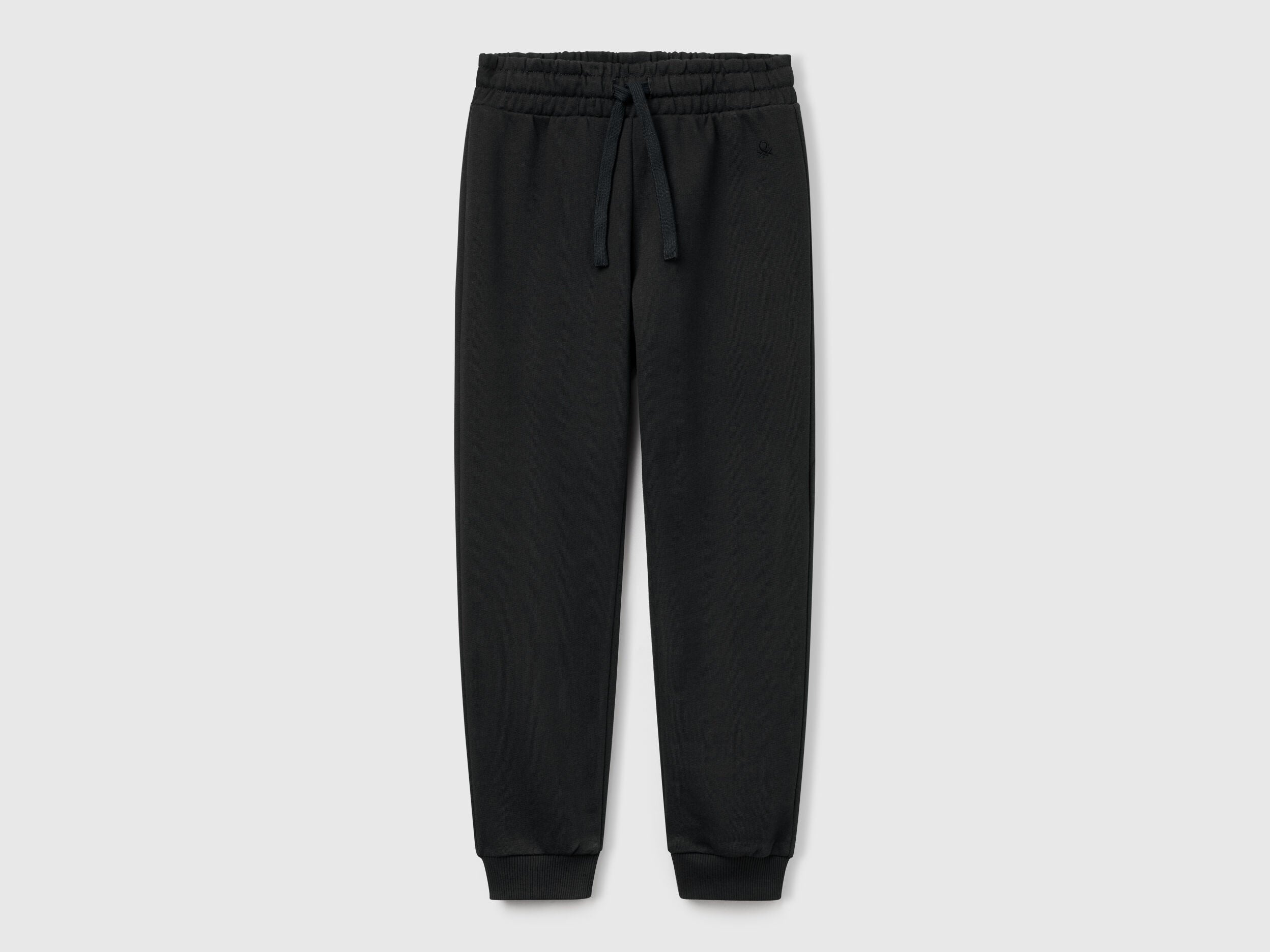 Benetton_Black_Sweatpants with Logo_3J68CF02H_100_01