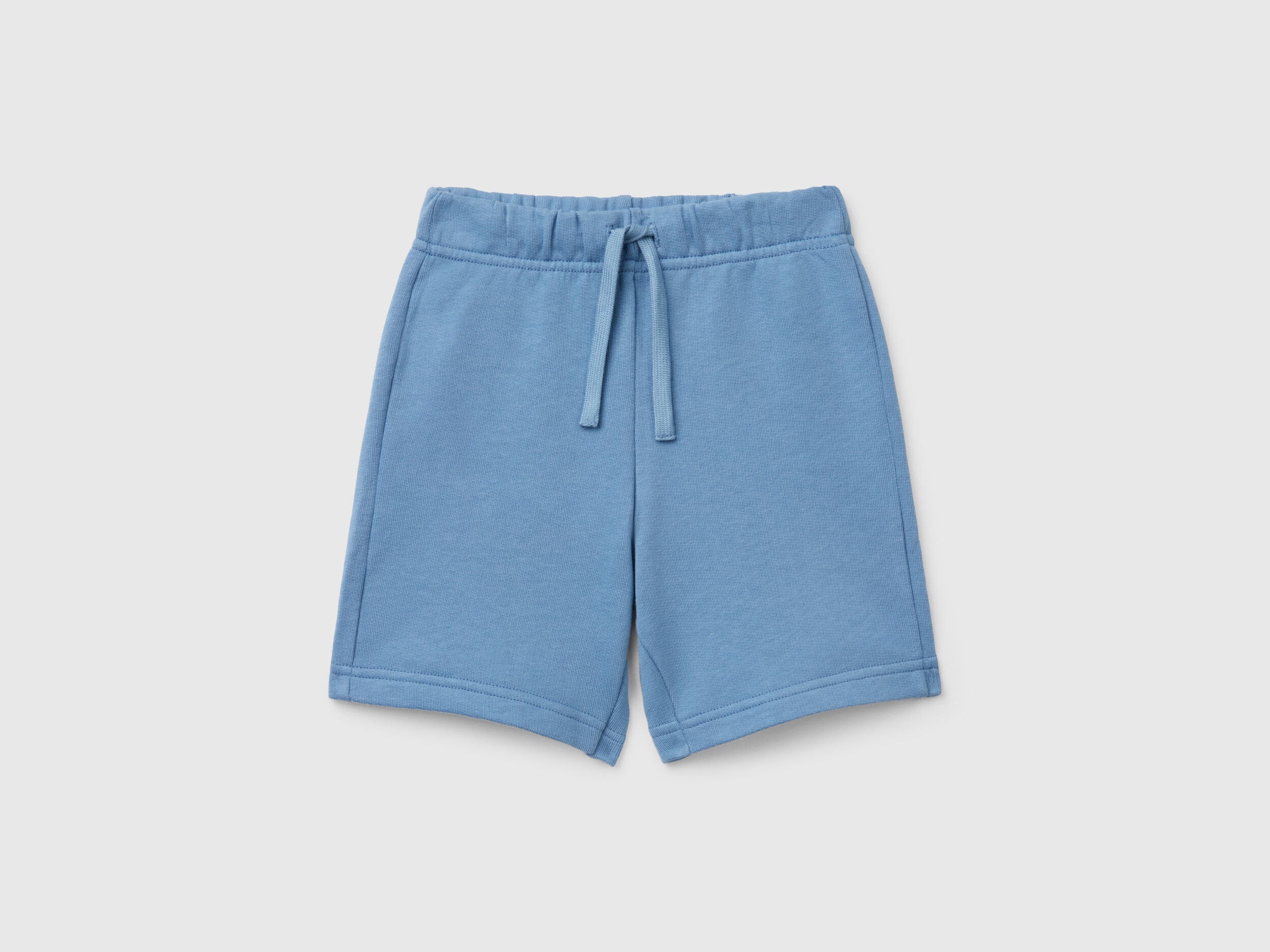 Benetton_Bermuda Shorts in Cotton Fleece_3J70G900P_11W_01