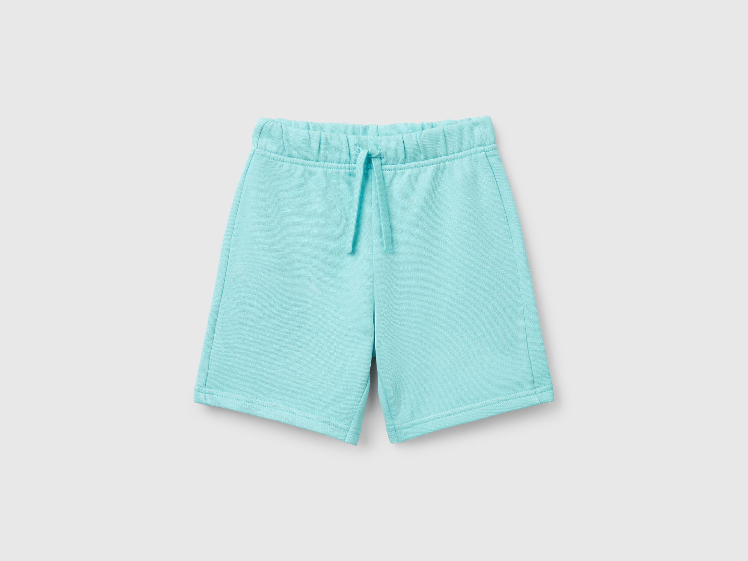 Benetton_Bermuda Shorts in Cotton Fleece_3J70G900P_18T_01