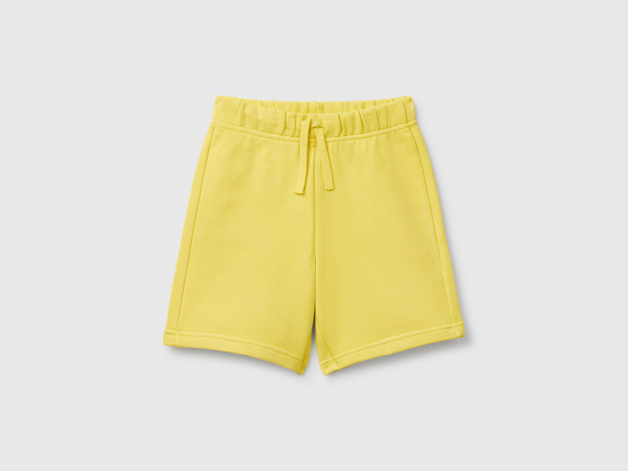Benetton_Bermuda Shorts in Cotton Fleece_3J70G900P_1T1_01