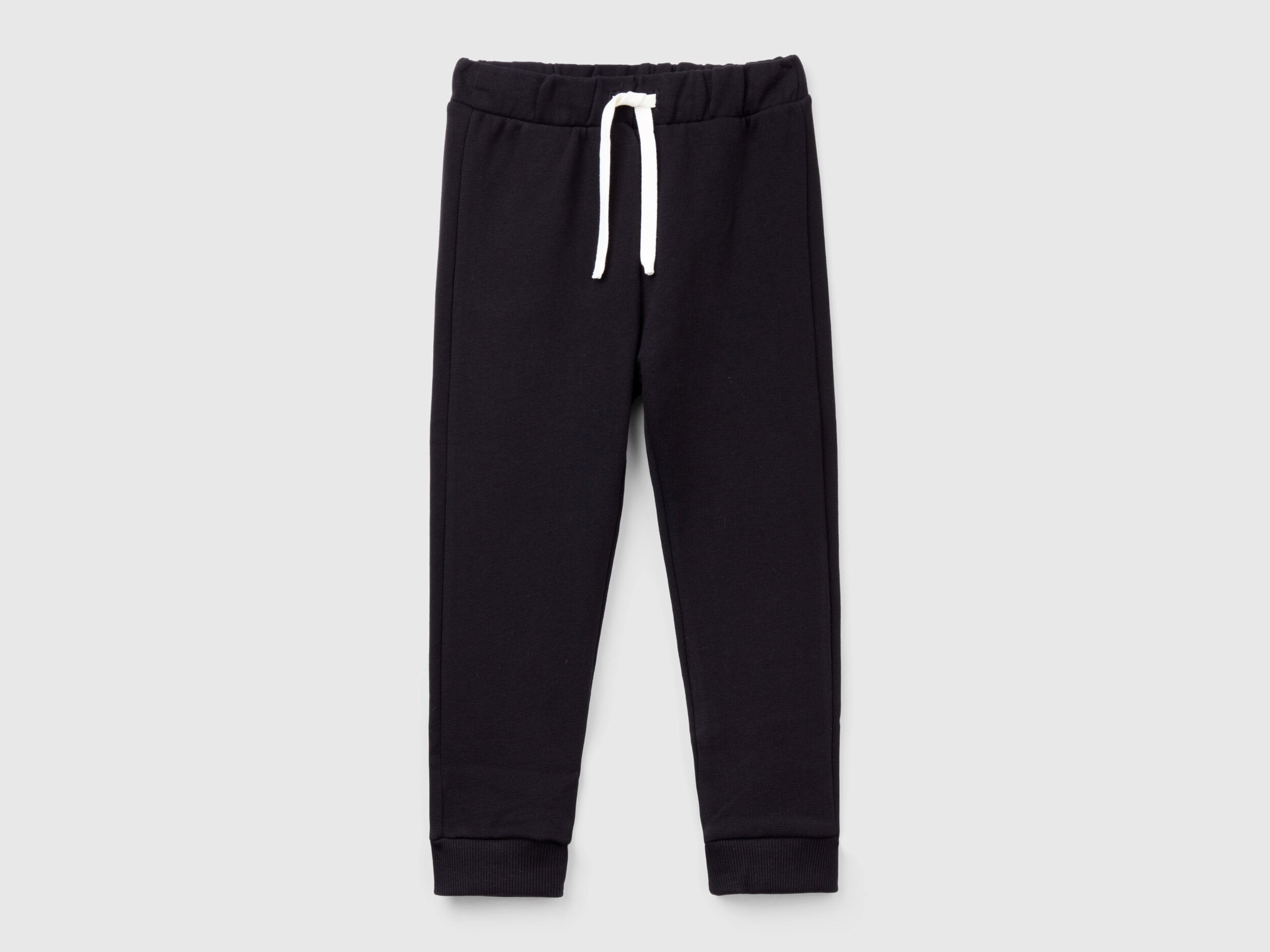 Beneton_Cotton Sweatpants with Logo_3J70GF010_100_01