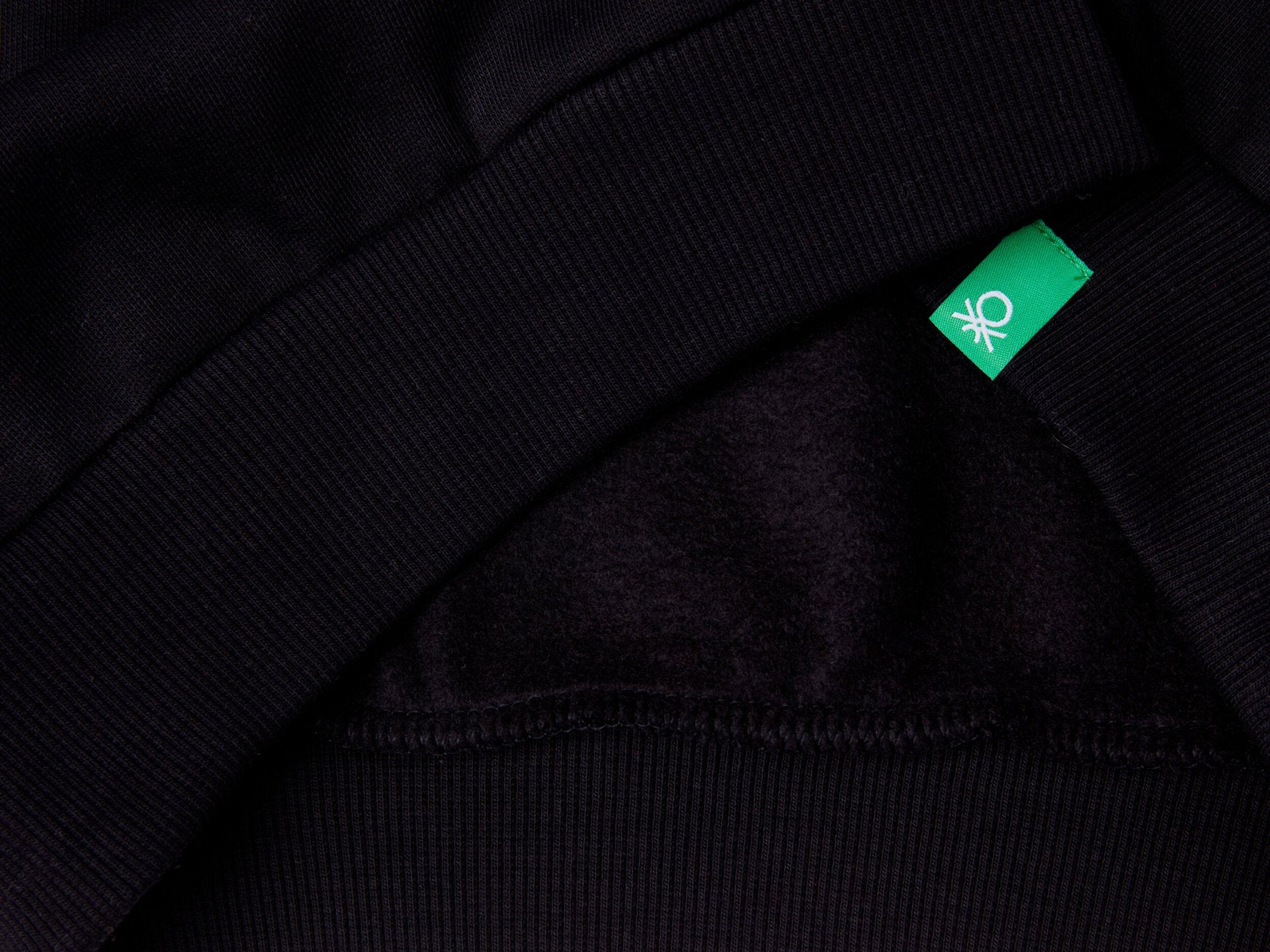 Mickey & Friends Christmas Sweatshirt_3J73C10LD_100_03