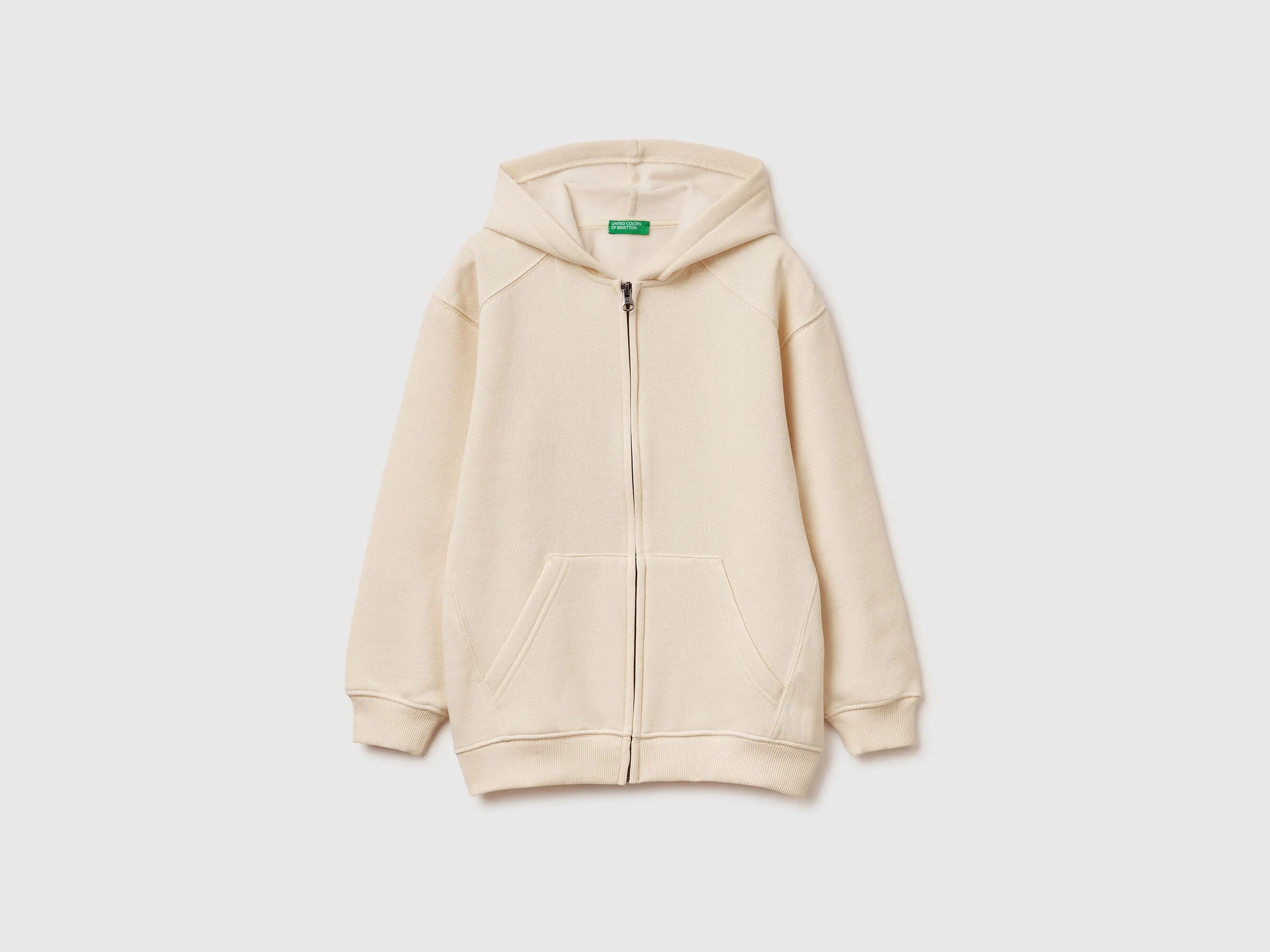 Benetton_Creamy White_Sweatshirt with Print_3J73C505N_3C9_01