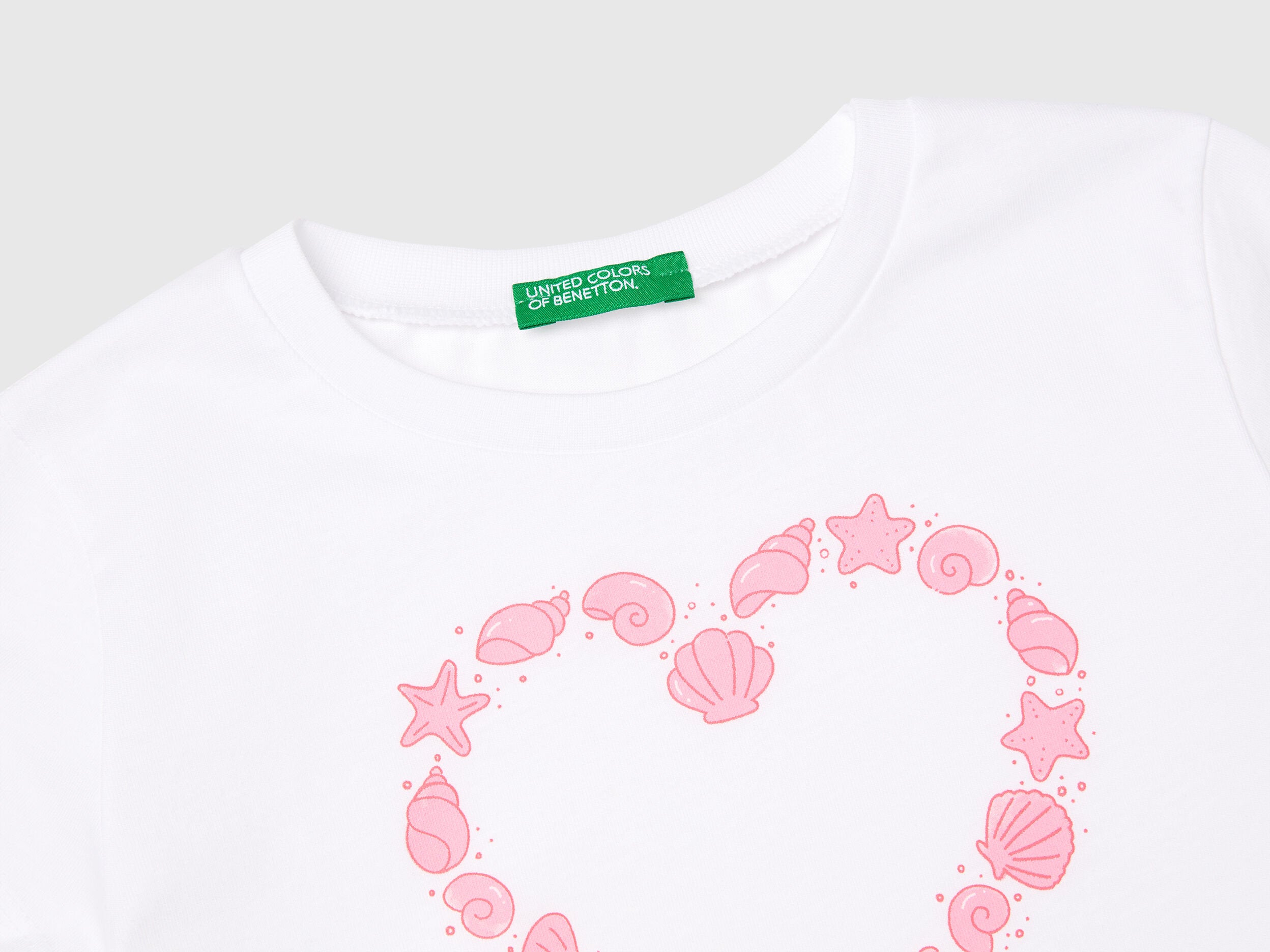 Benetton_T-Shirt with Neon Print_3JERG10J3_101_03