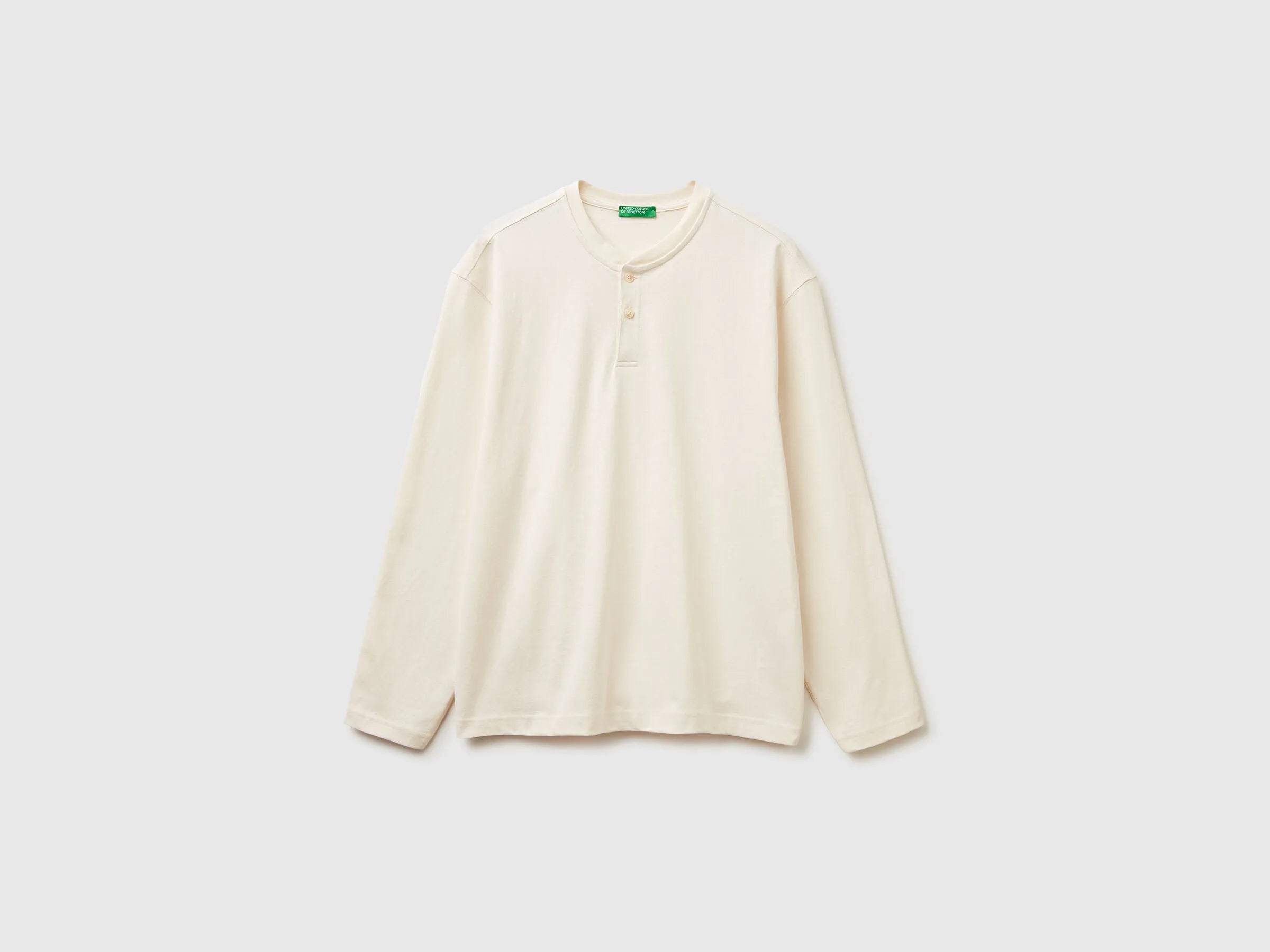 Benetton_Creamy White_T-Shirt with Henley Collar_3L6PU10B6_0R2_05