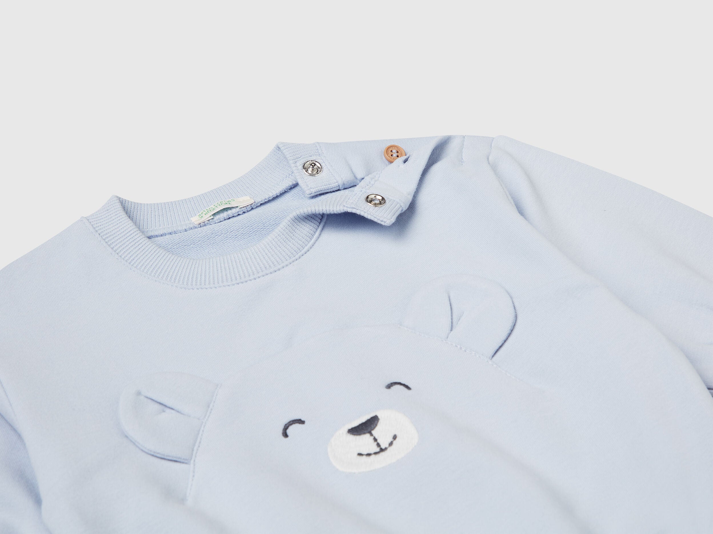 Benetton_Blue_Sweatshirt with Embroidery and Patches_3MDSA1061_081_03