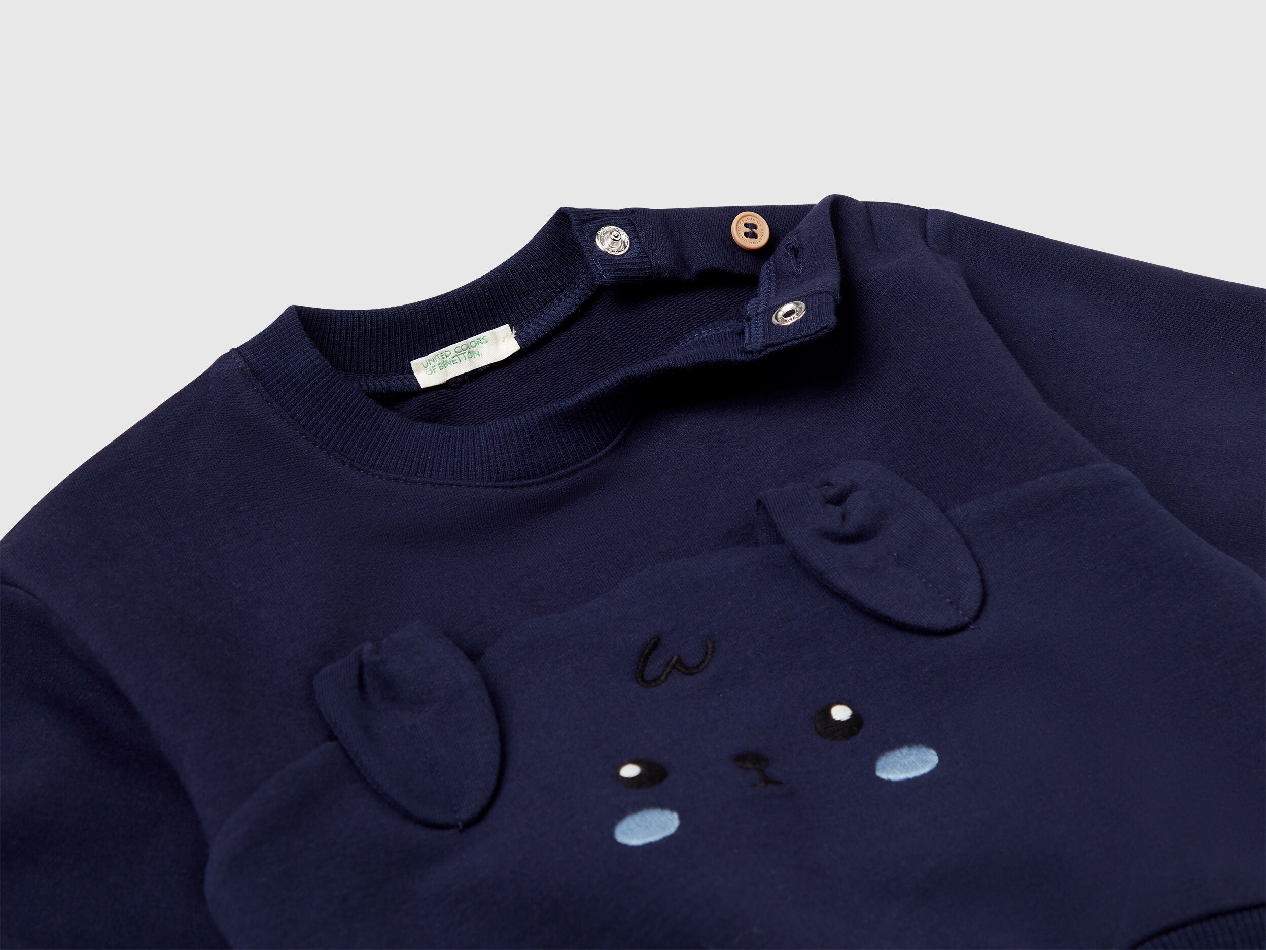 Benetton_Blue_Sweatshirt with Embroidery and Patches_3MDSA1061_252_03