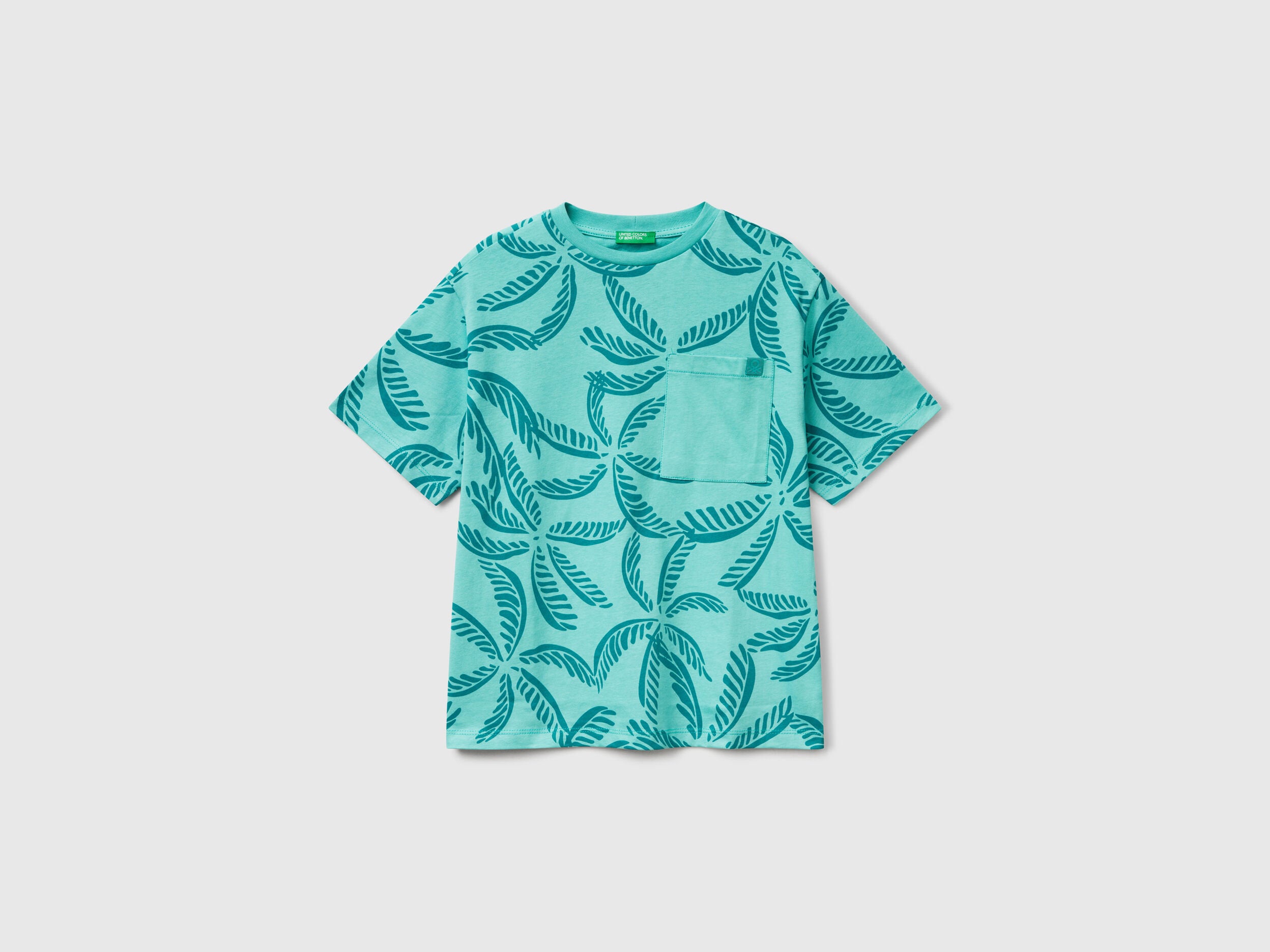 Benetton_Green T-Shirt with Tropical Print_3PDQC10PA_75H_01
