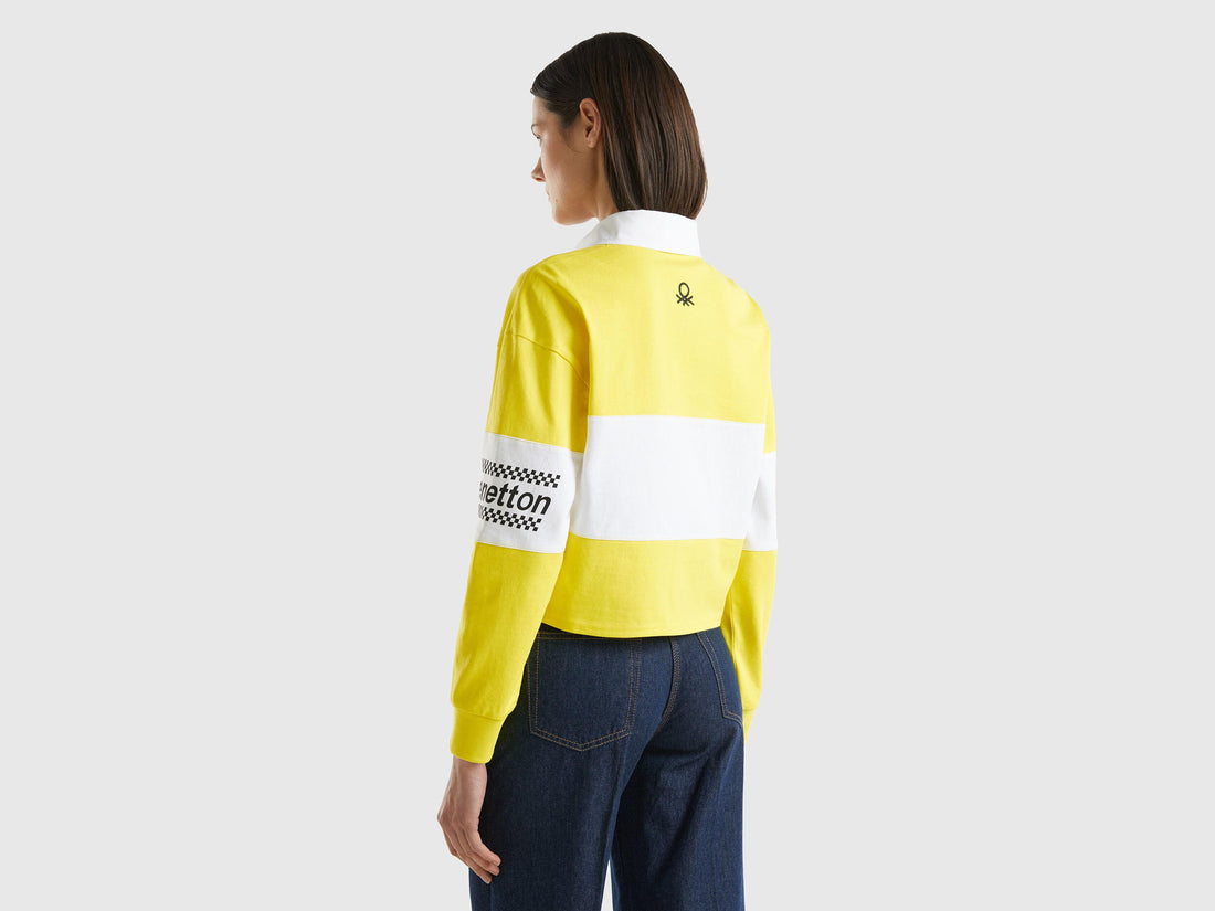 Cropped Yellow Polo With Patch And Prints_3QZ3D300J_23D_02