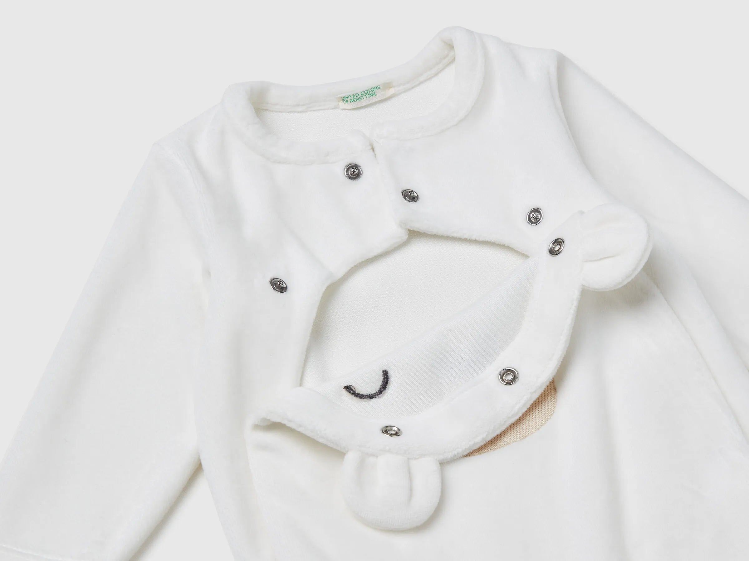 Benetton_Creamy White_Chenille Animal Onesie_3SP7AT019_074_03