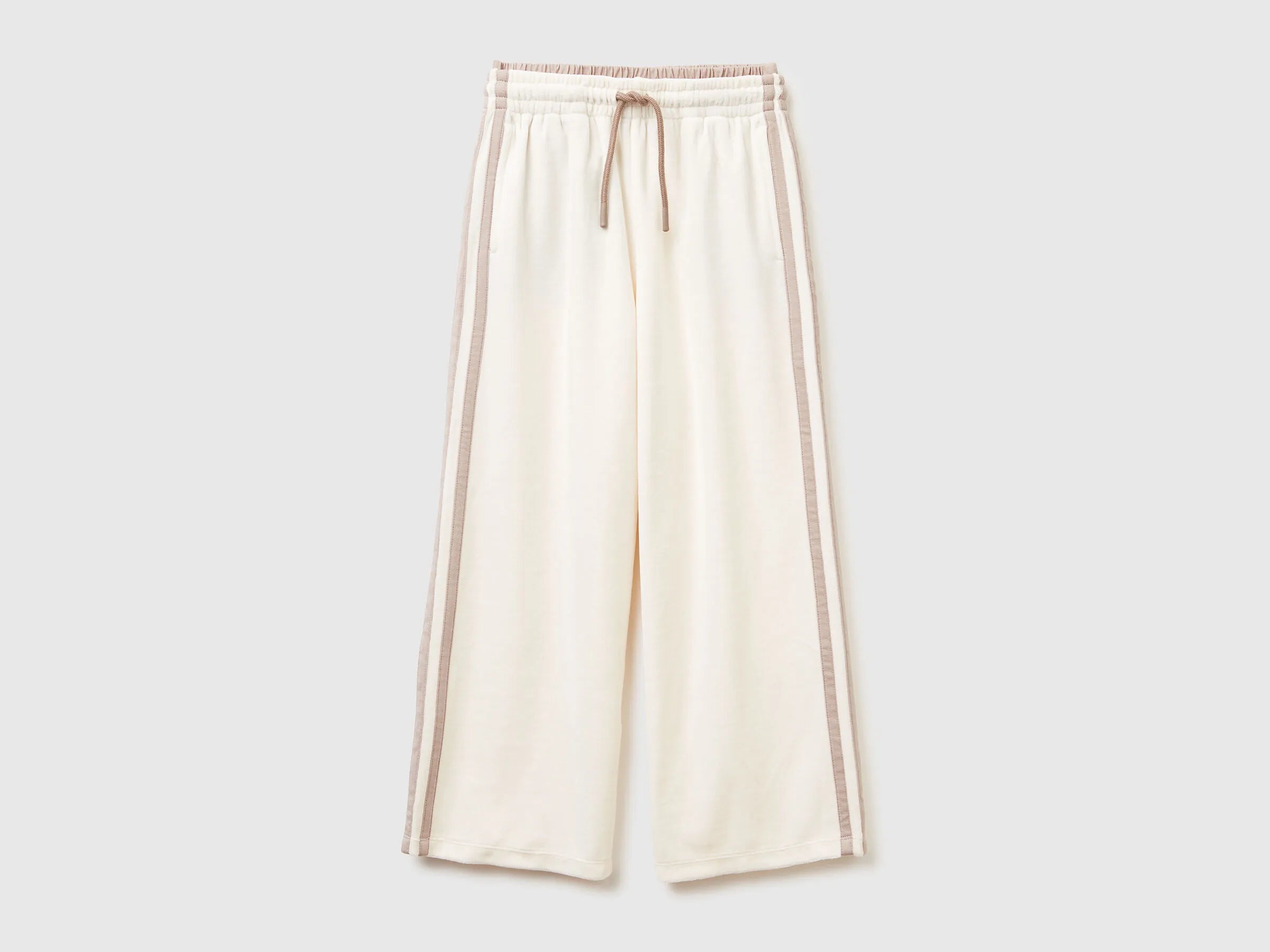 Benetton_Creamy White_Wide Chenille Trousers_3UAPCF06T_0R2_01