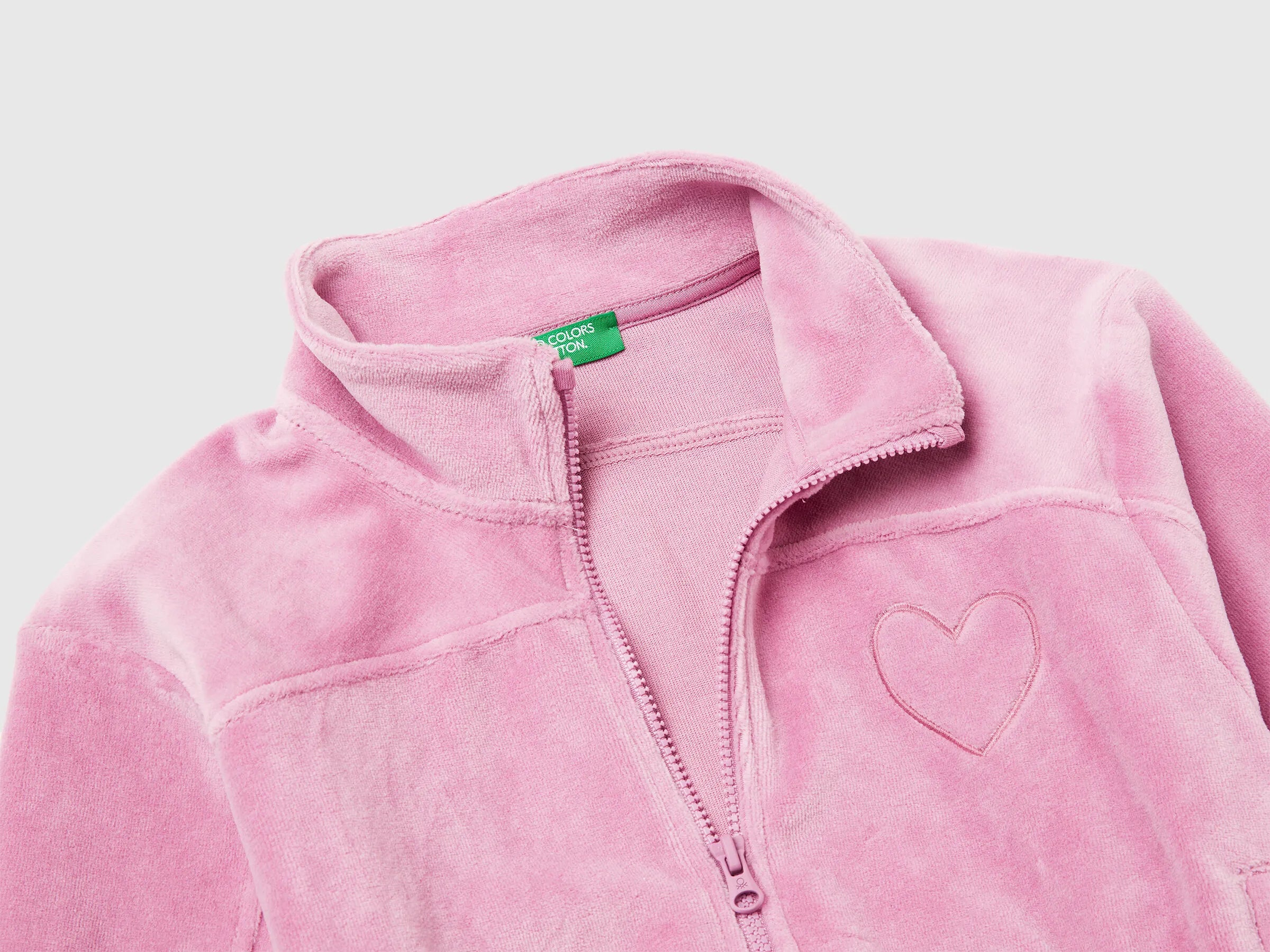 Benetton_Pink_Sweatshirt with Heart Embroidery_3UAPG5047_2G9_03