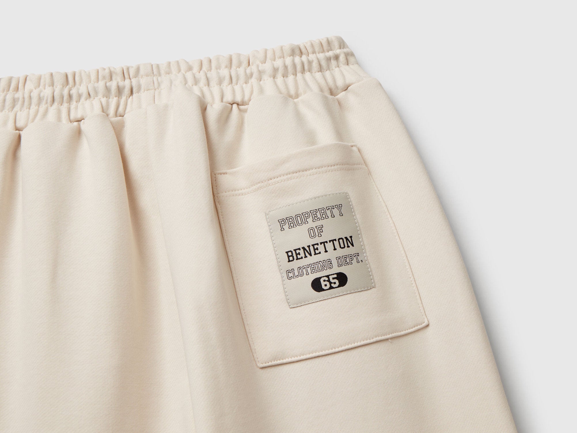 Benetton_Sweatpants with Piping_3UNICF05Y_00V_03