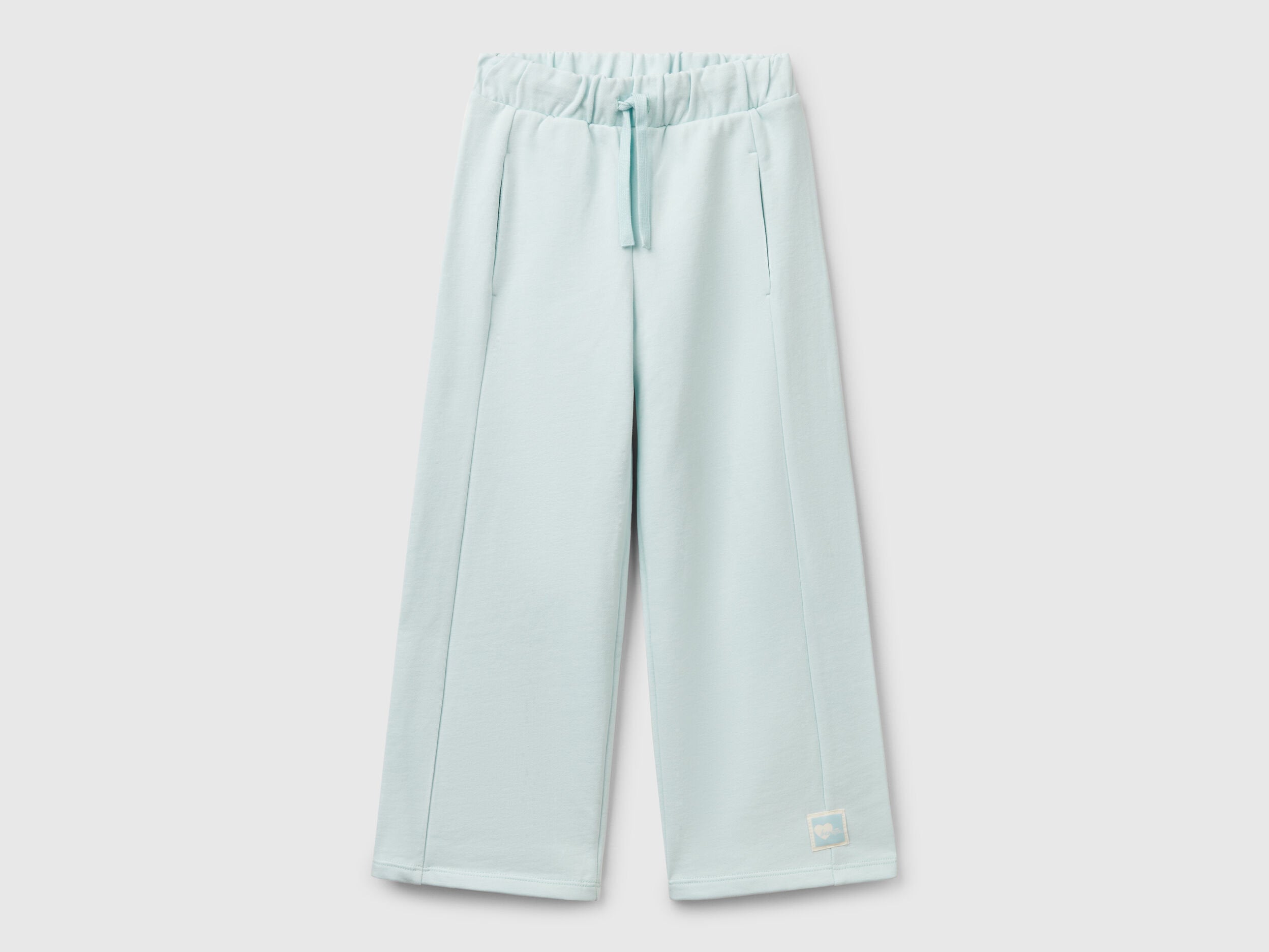 Benetton_Loose Fit Sweatpants_3UNICF061_0U4_01