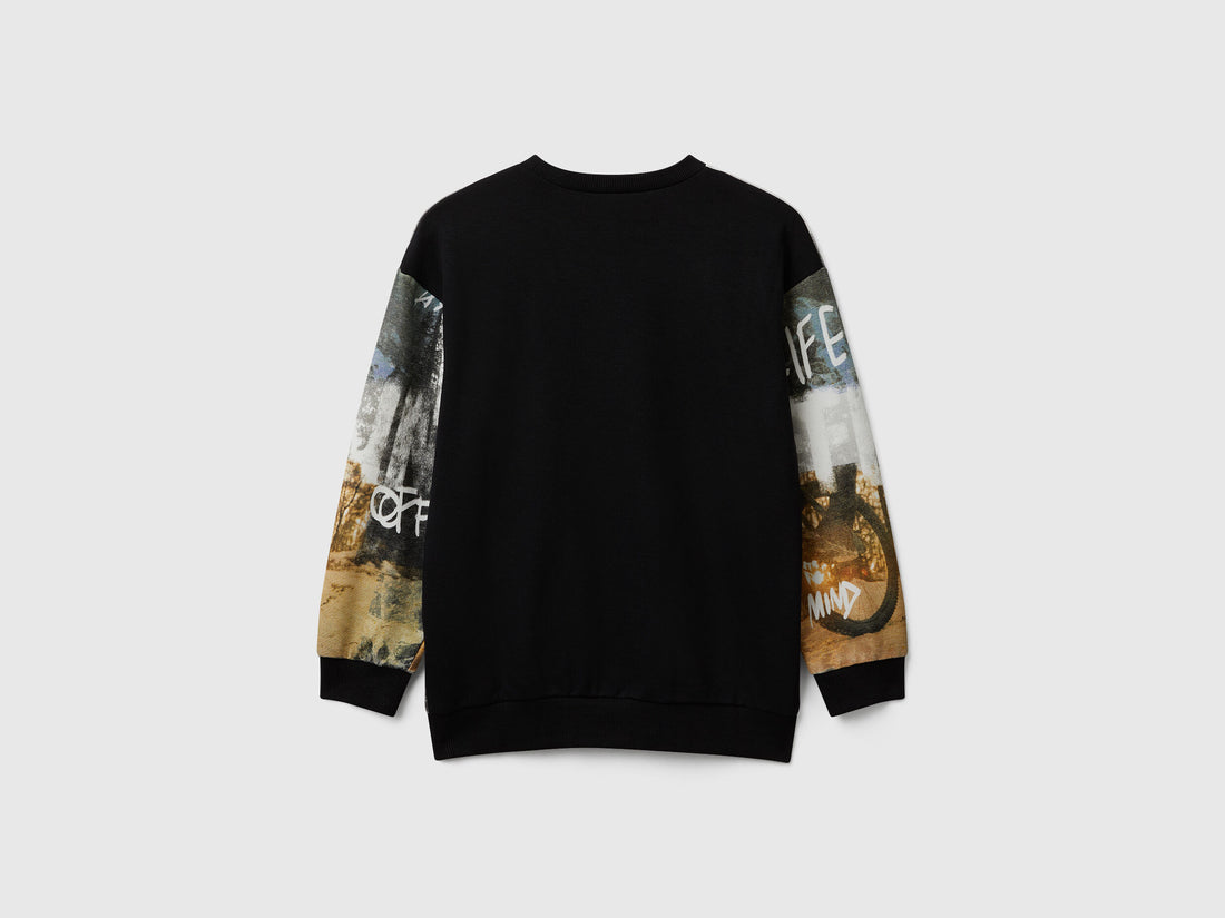 Benetton_Black_Sweatshirt with Print_3WECC10PR_903_02