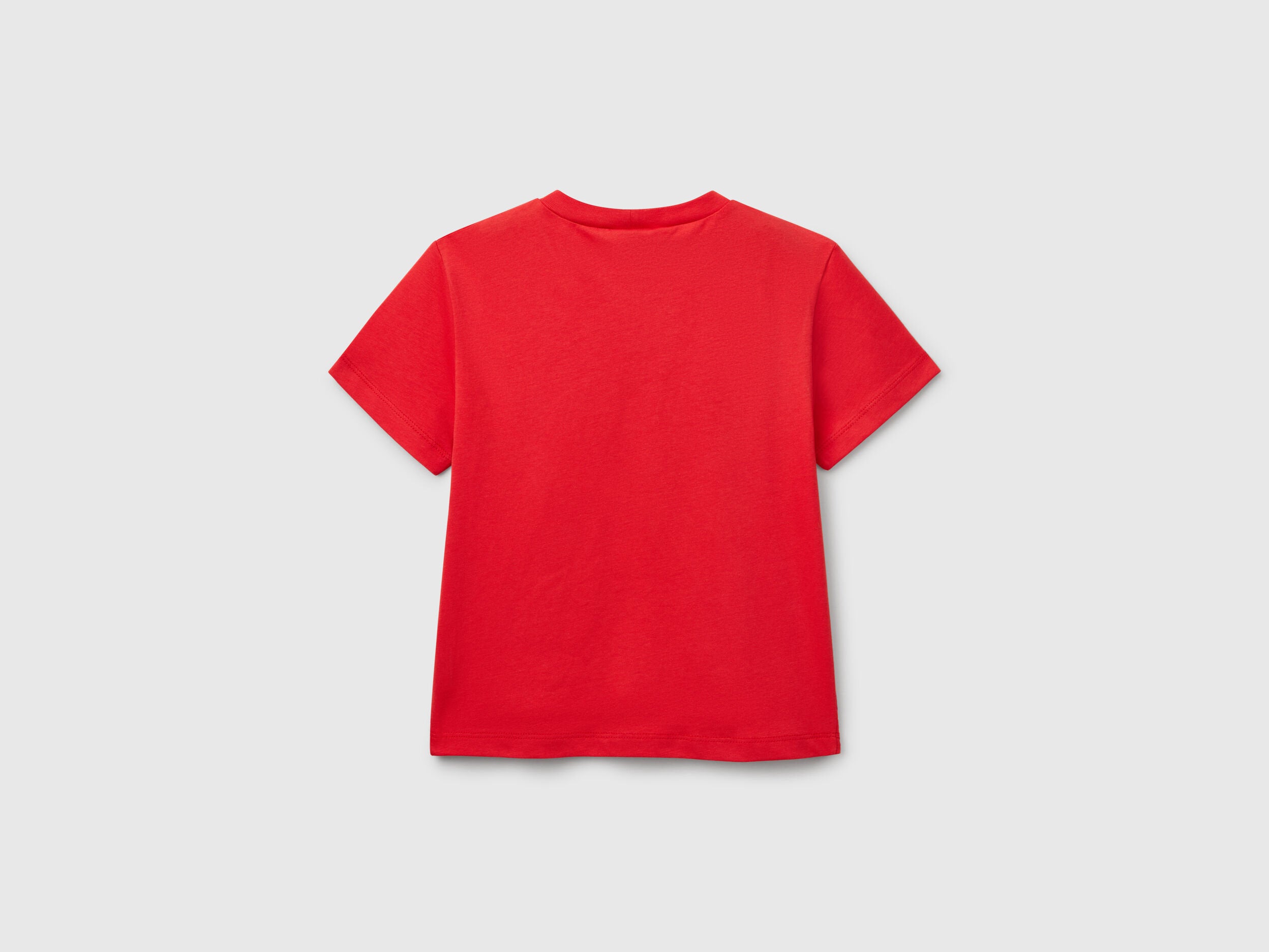 Benetton_T-Shirt with Snoopy ©Peanuts Print_3X1SG10IB_19Q_02