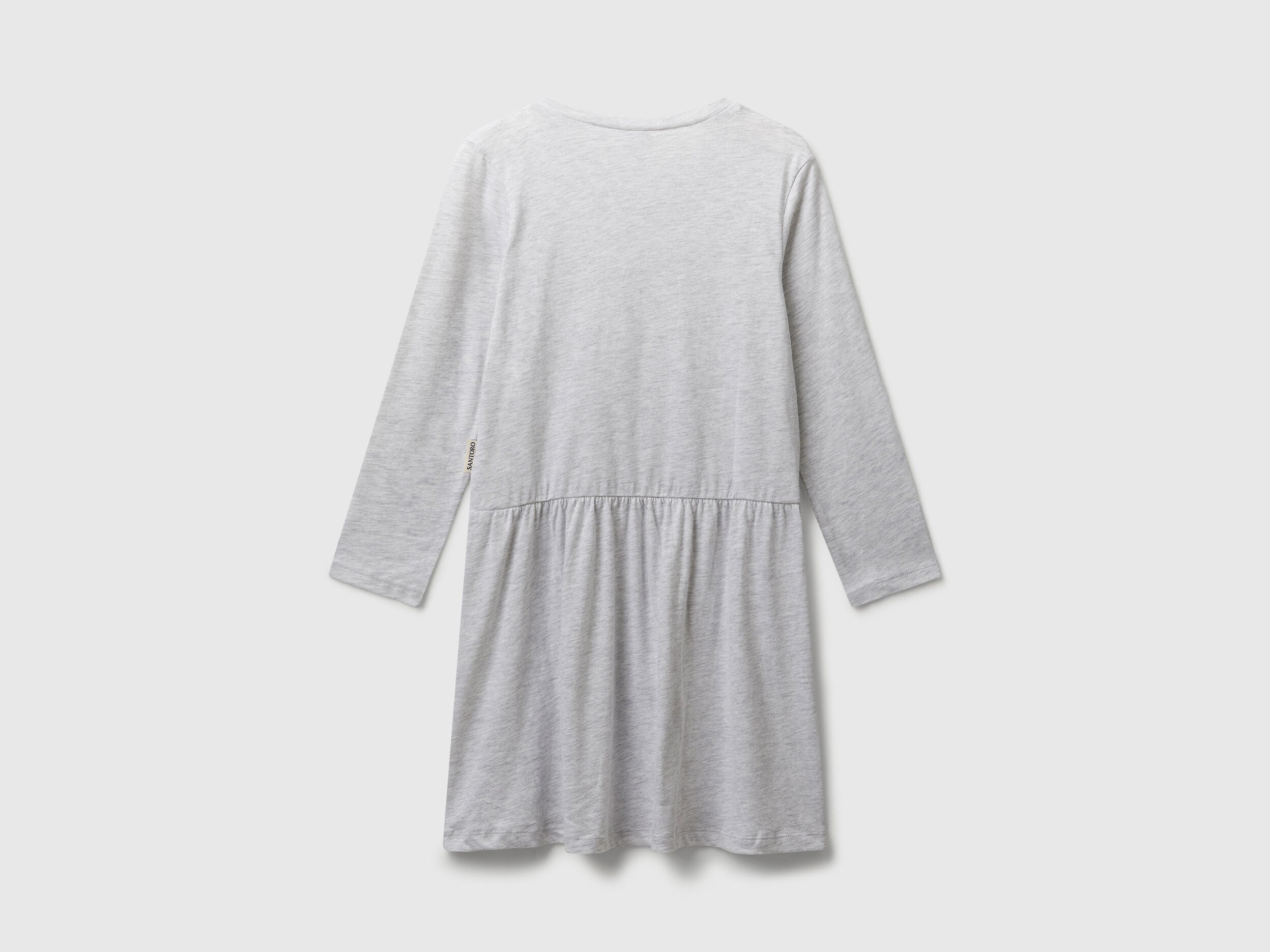 Benetton_Light Gray_Nightshirt ©Santoro Gorjuss_3Y5E0C00P_506_02