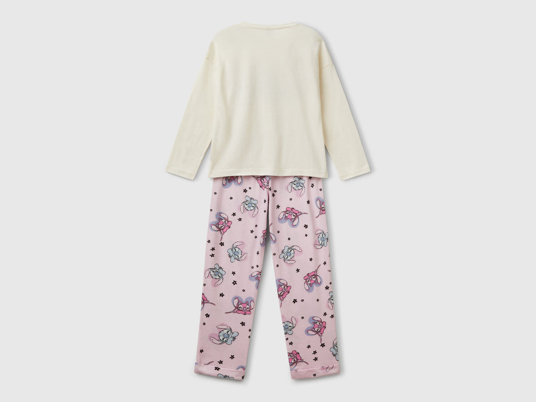Benetton_Flowing Pyjamas with Stitch ©Disney Print_3Y5E0P08E_0R2_02