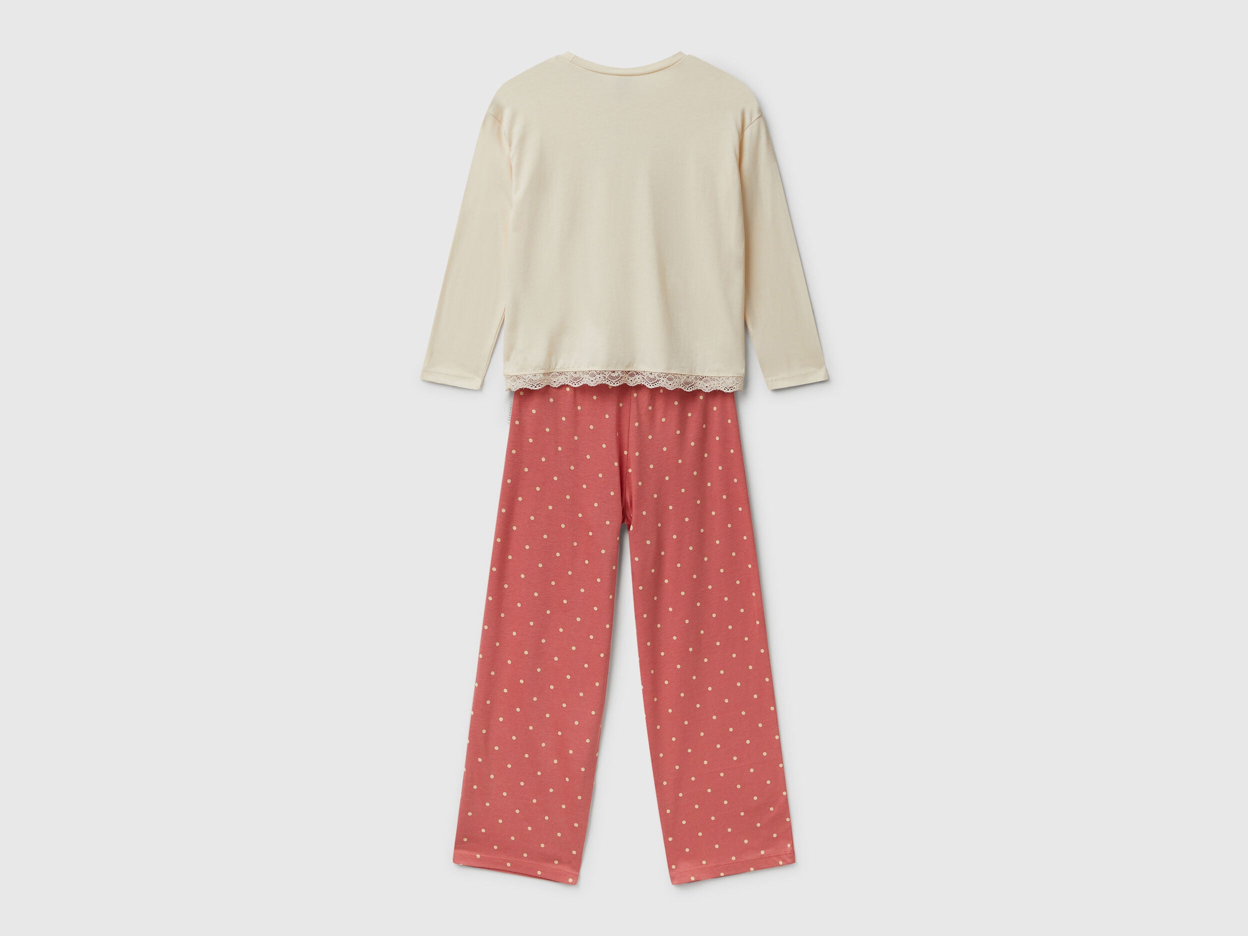 Benetton_Creamy White_Pyjamas ©Santoro Gorjuss_3Y5E0P08U_0U2_02