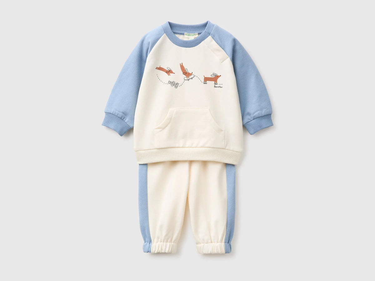 Benetton Light Blue New Born Color Block Sweatshirt Outfit SKU: 3YWVAK01V_903 Image 01