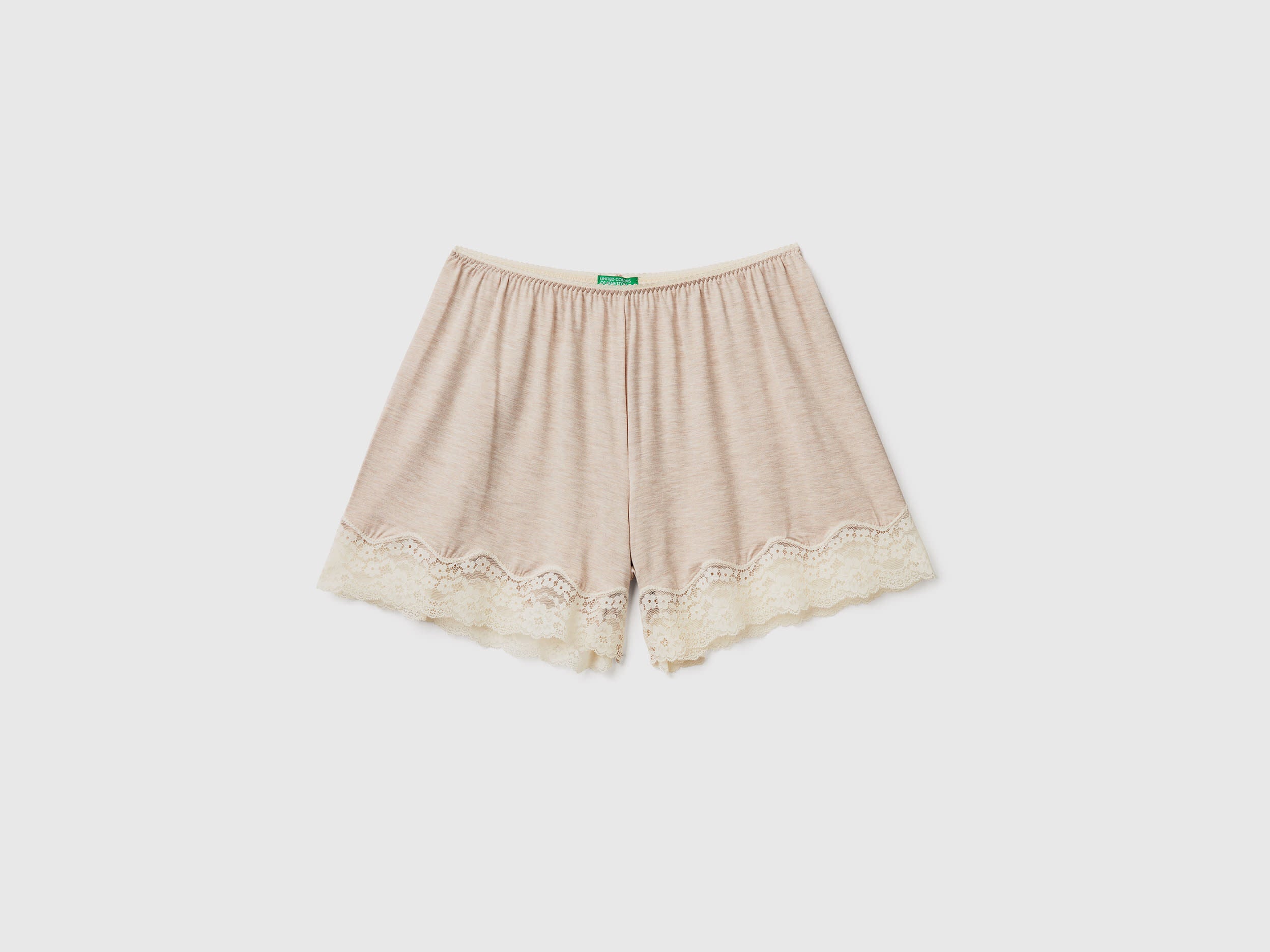 Flowy Shorts with Lace_3Z1239170_729_04
