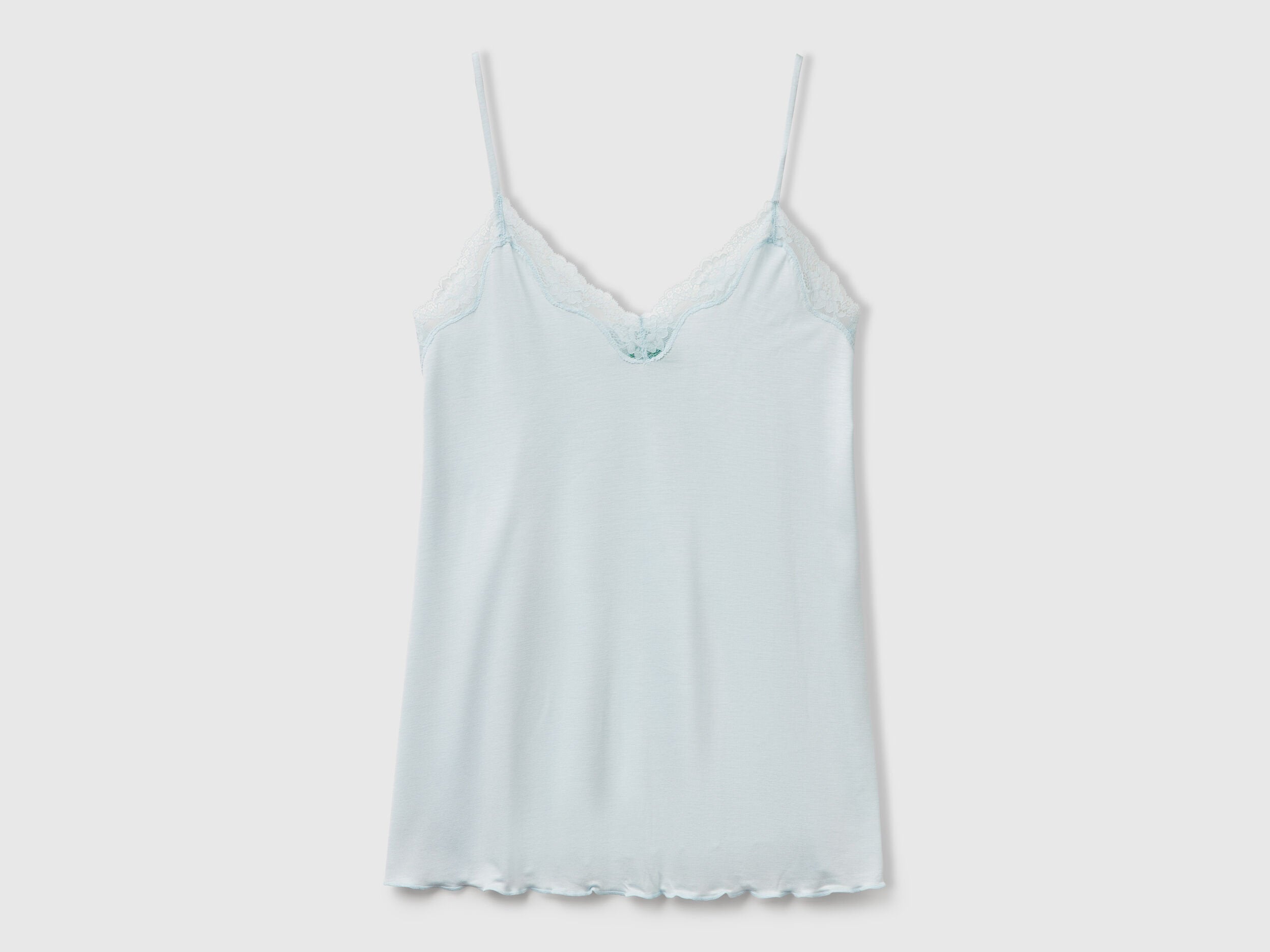 Benetton_Tank Top with Lace Edge_3Z123H00J_25G_04