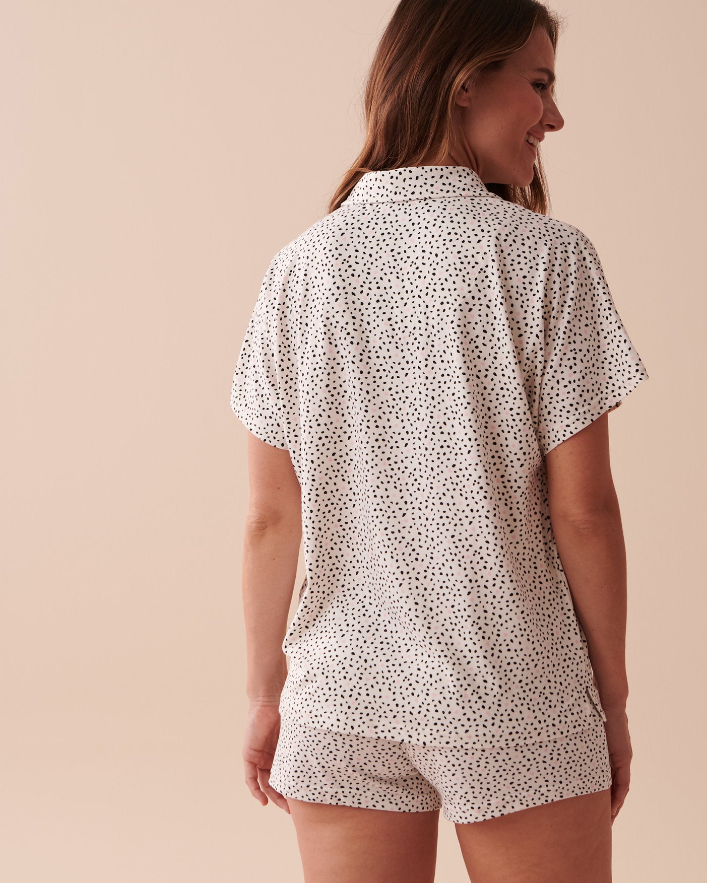 Peachy D Dalmatien Shirt Short Sleeve_40100532_P10355_02