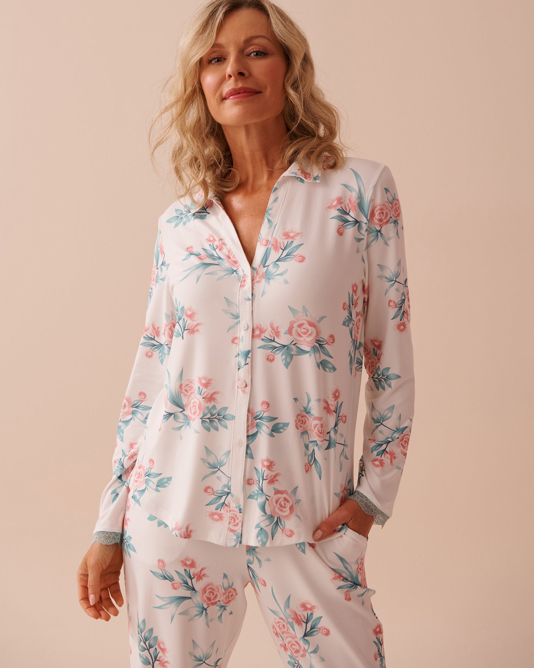 Rose Garden Print Super Moose Fair Isle Print Soft_40100633_P10458_01