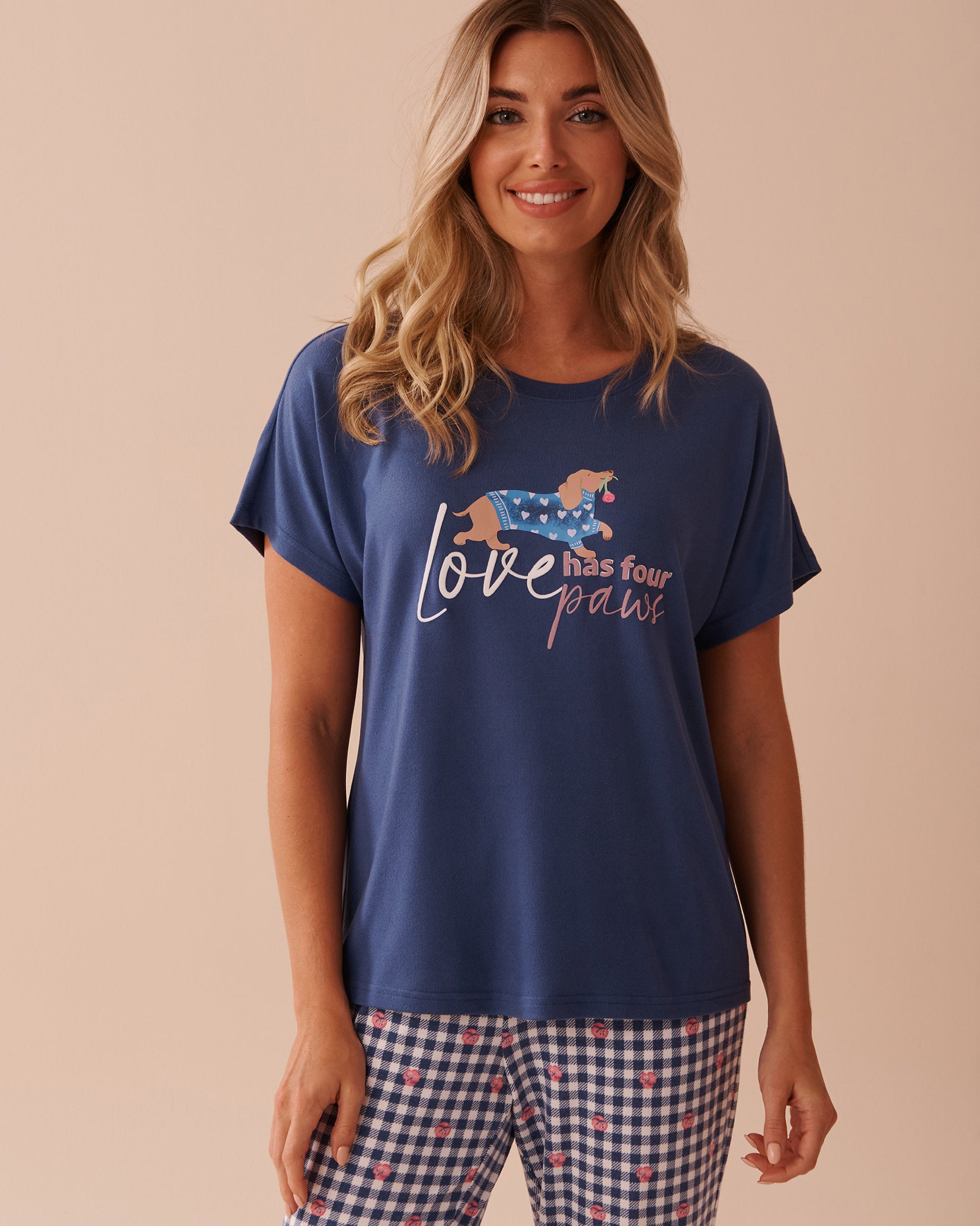 La Vie en Rose_Heart and Letter Print Recycled Fibers Crew Neck T_40100673_40170_01