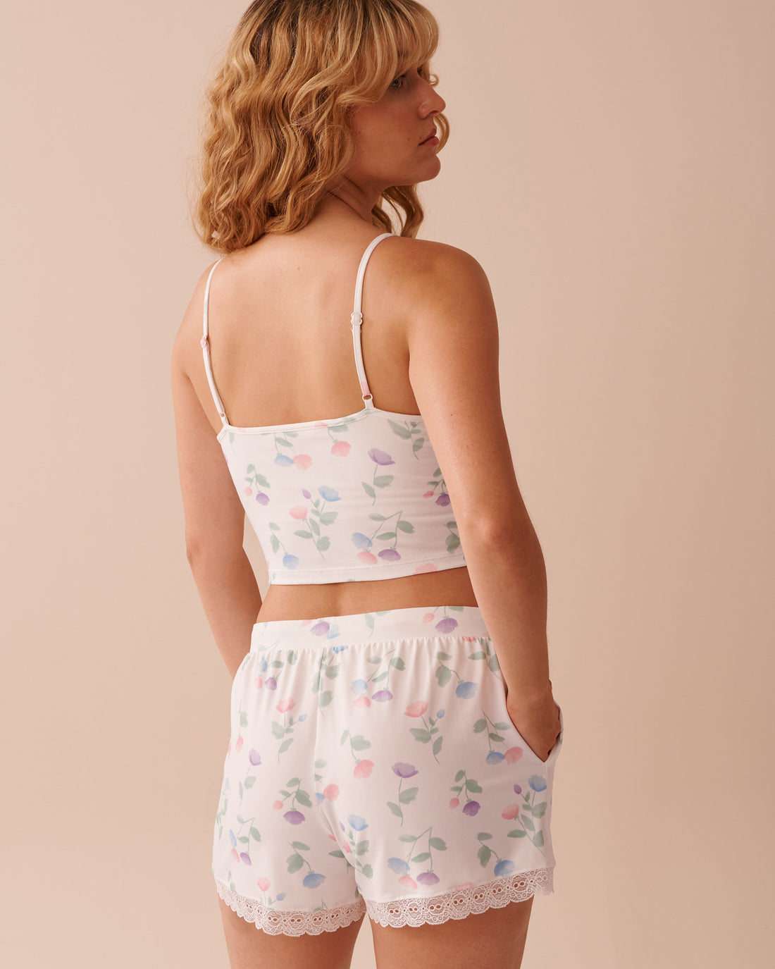La Vie en Rose_Tulip Print Super Soft Crop Cami_40100683_P10465_02