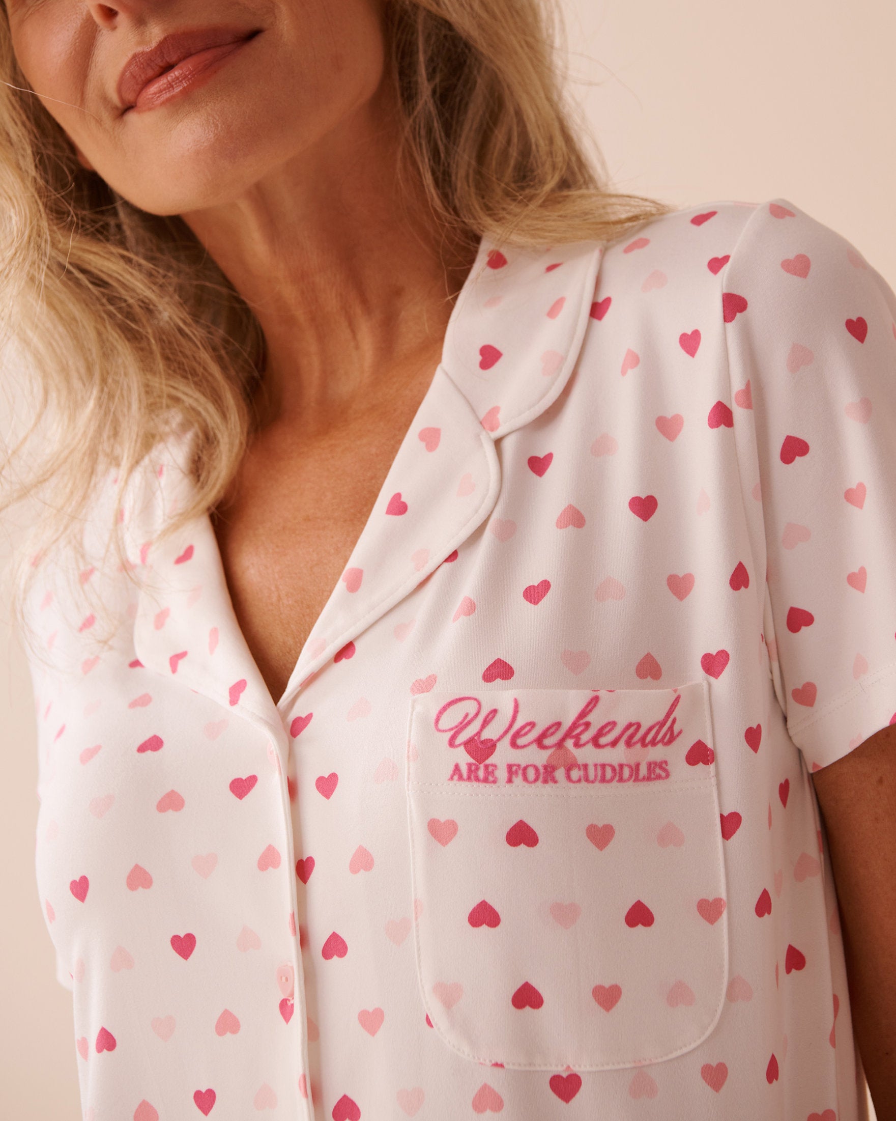 La Vie en Rose_Teddy Bear Print Super Soft Button-Down Shirt_40100689_P10464_03