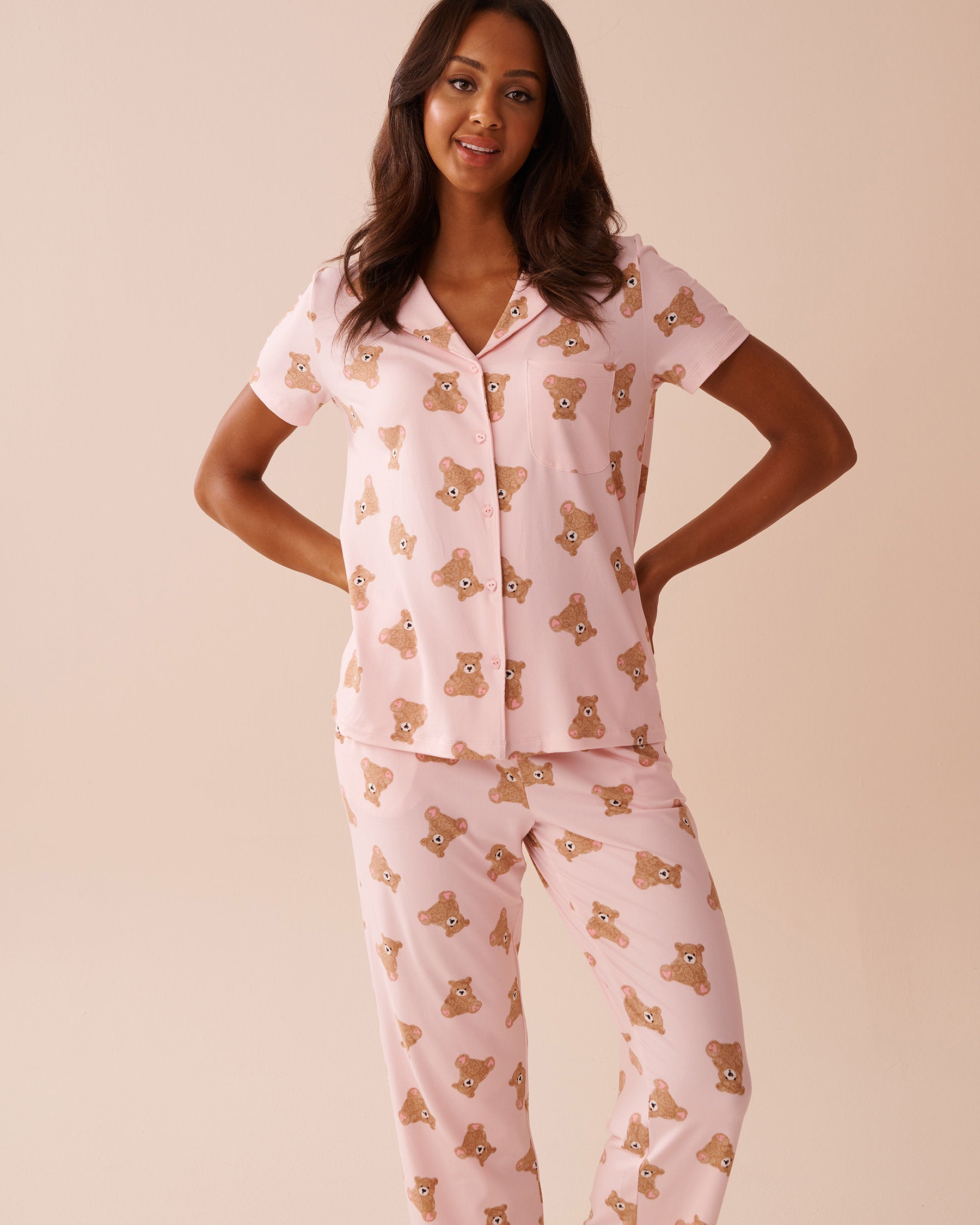 La Vie en Rose_Teddy Bear Print Super Soft Button-Down Shirt_40100689_P60309_01