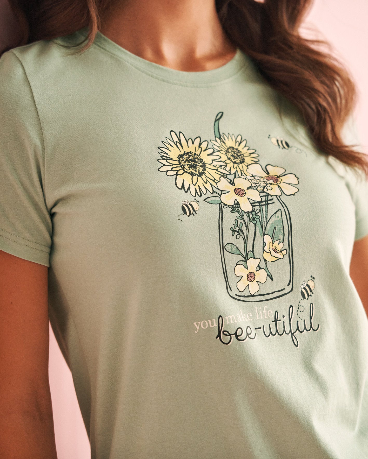 La Vie en Rose_Bee Print Cotton Crew Neck T-Shirt_40100693_30055_05