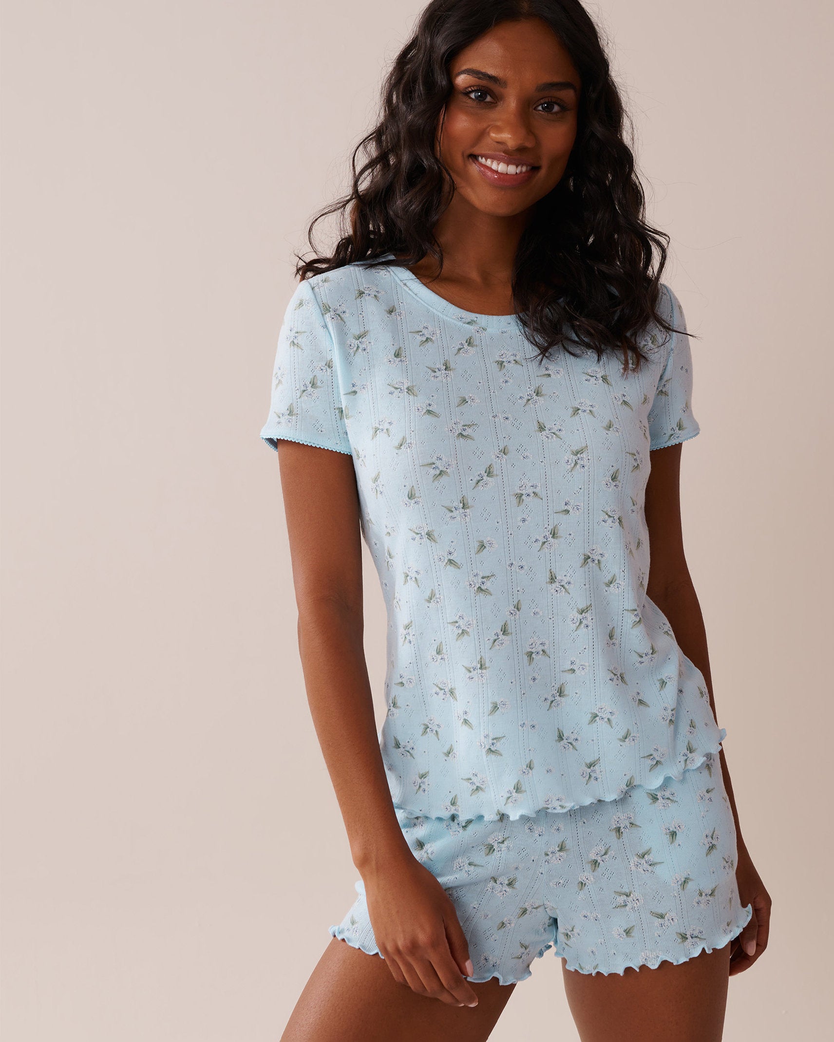 La Vie en Rose_Floral Print Lettuce Edge Pointelle T-Shirt_40100697_P40425_01