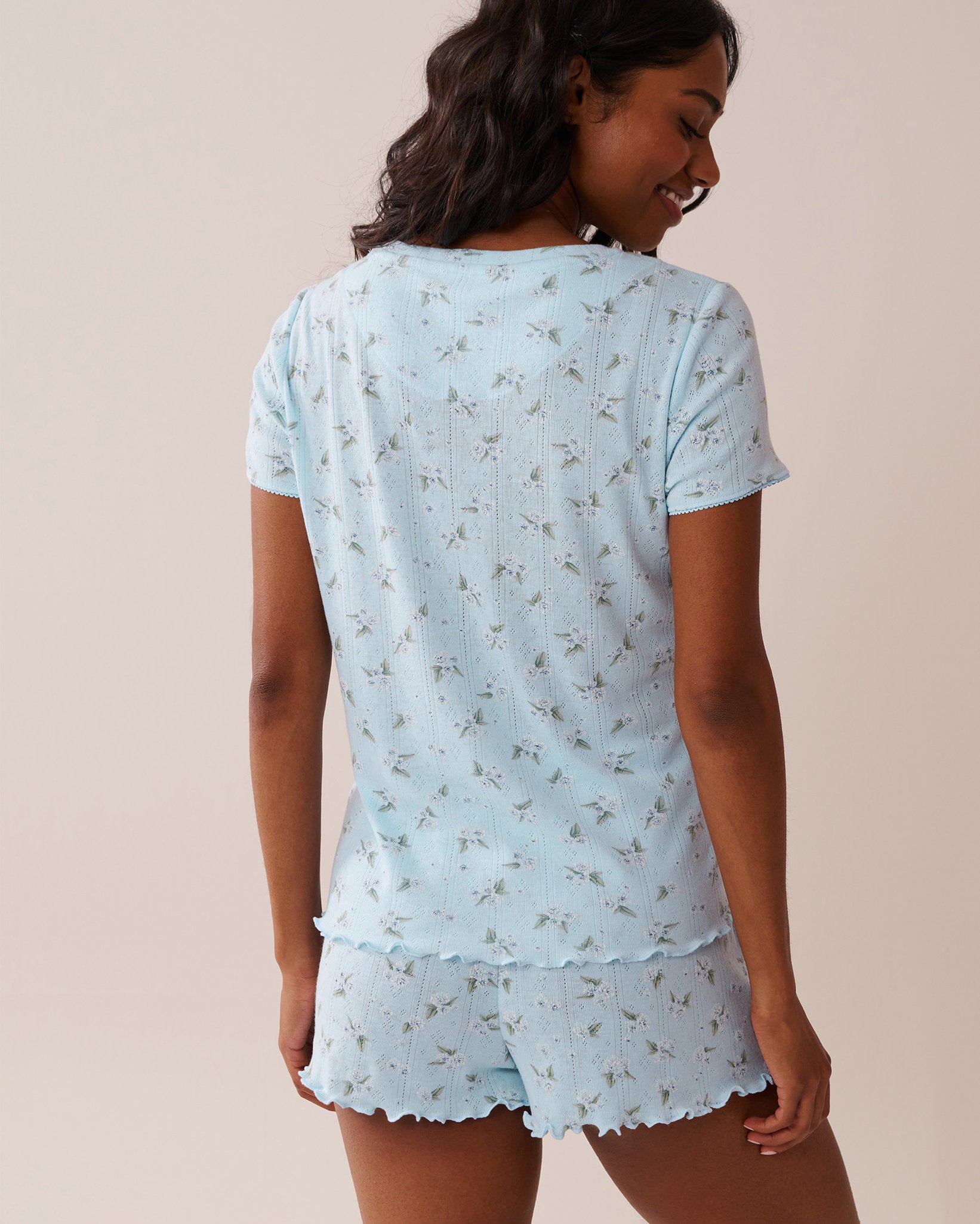 La Vie en Rose_Floral Print Lettuce Edge Pointelle T-Shirt_40100697_P40425_02