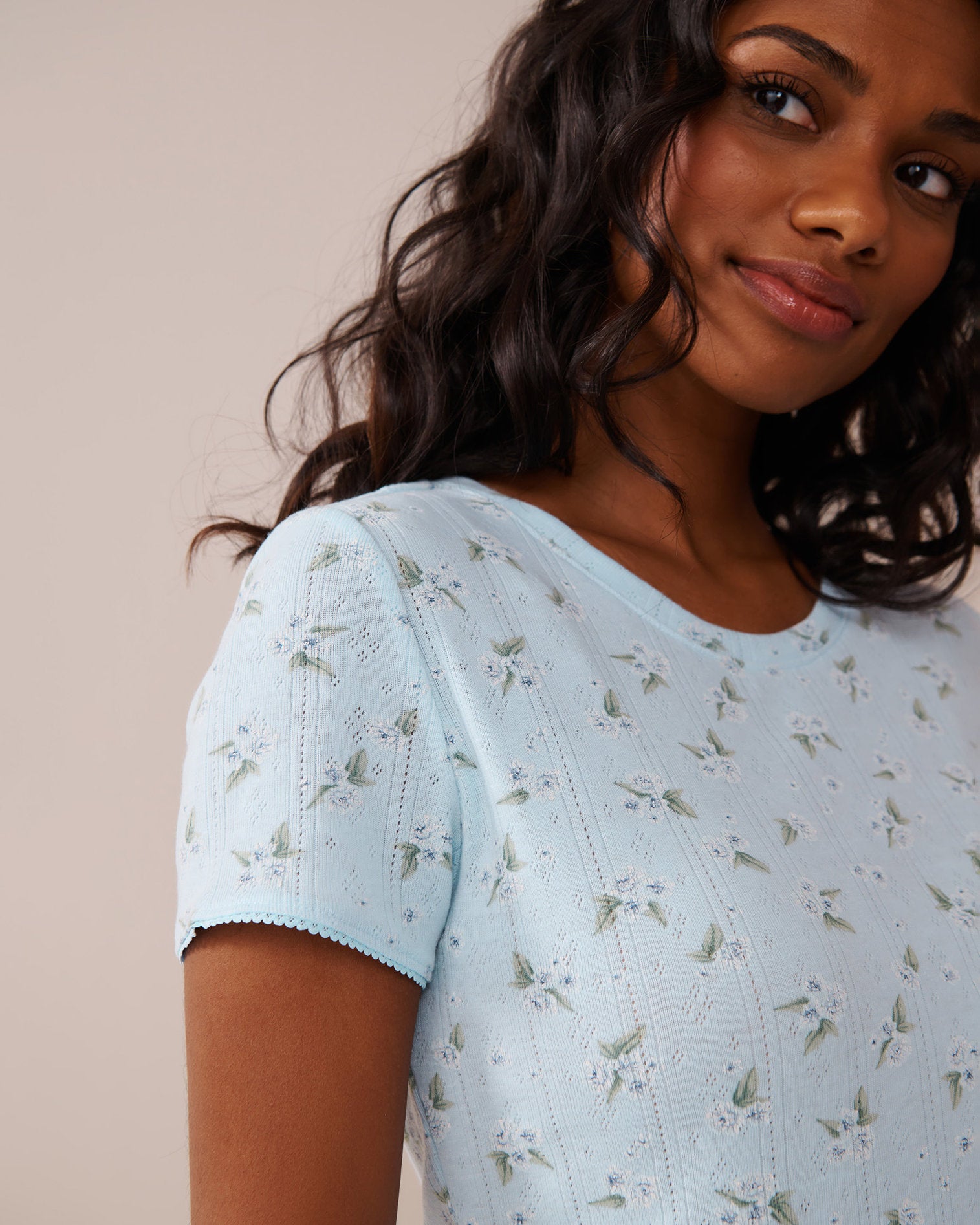 La Vie en Rose_Floral Print Lettuce Edge Pointelle T-Shirt_40100697_P40425_03