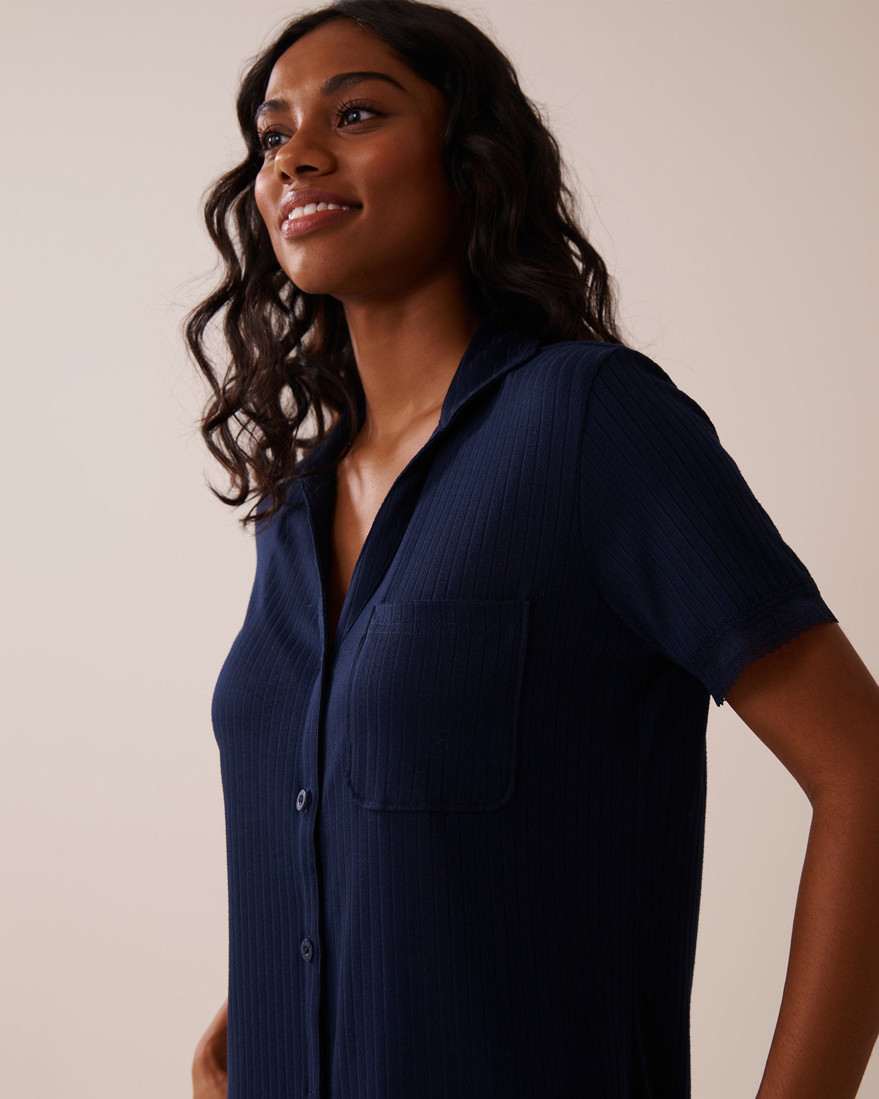 La Vie en Rose_Lace Trim Ribbed Jersey Button-Down Shirt_40100704_40099_03