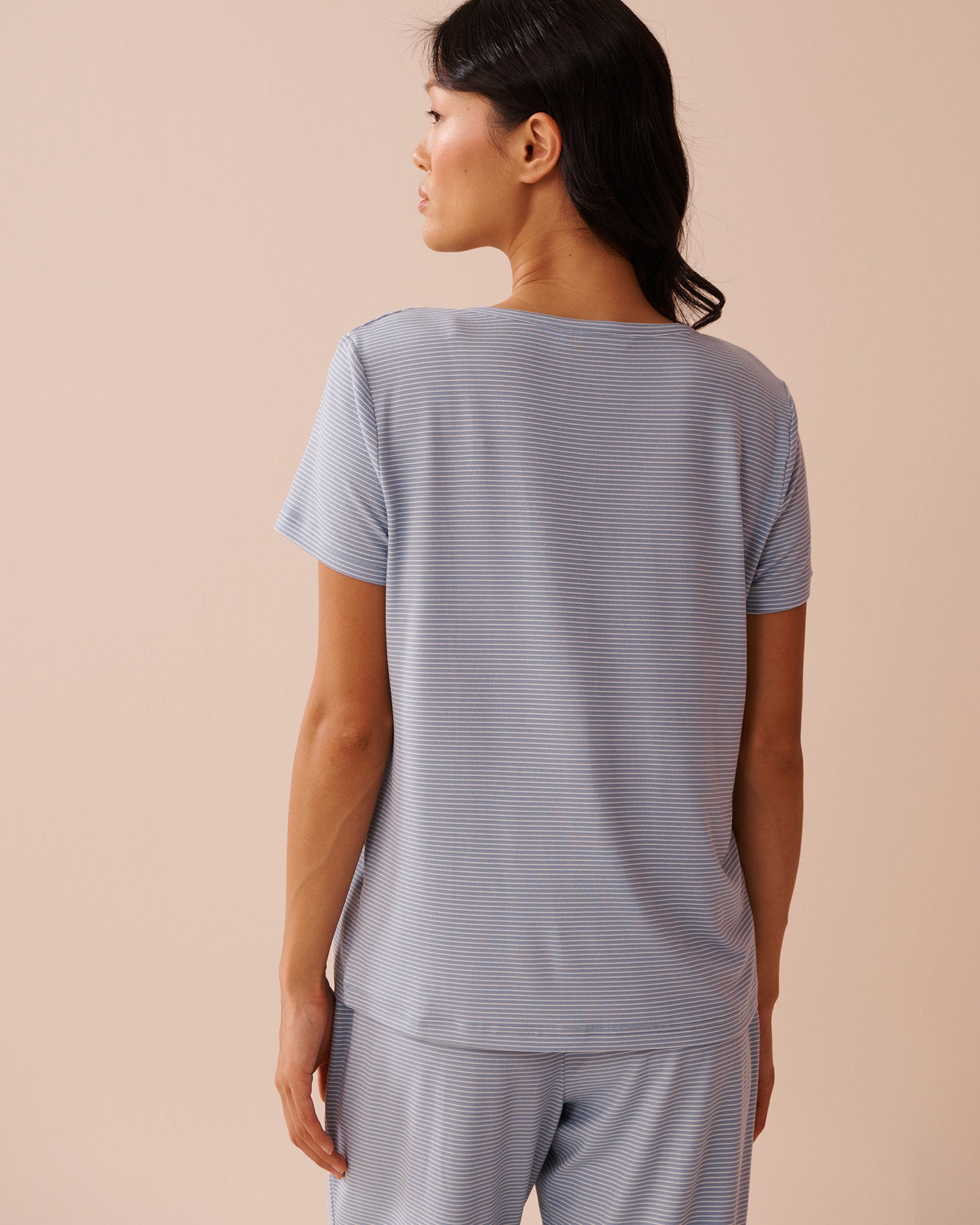 La Vie en Rose_Blue Stripe Super Soft T-Shirt_40100709_P40423_02