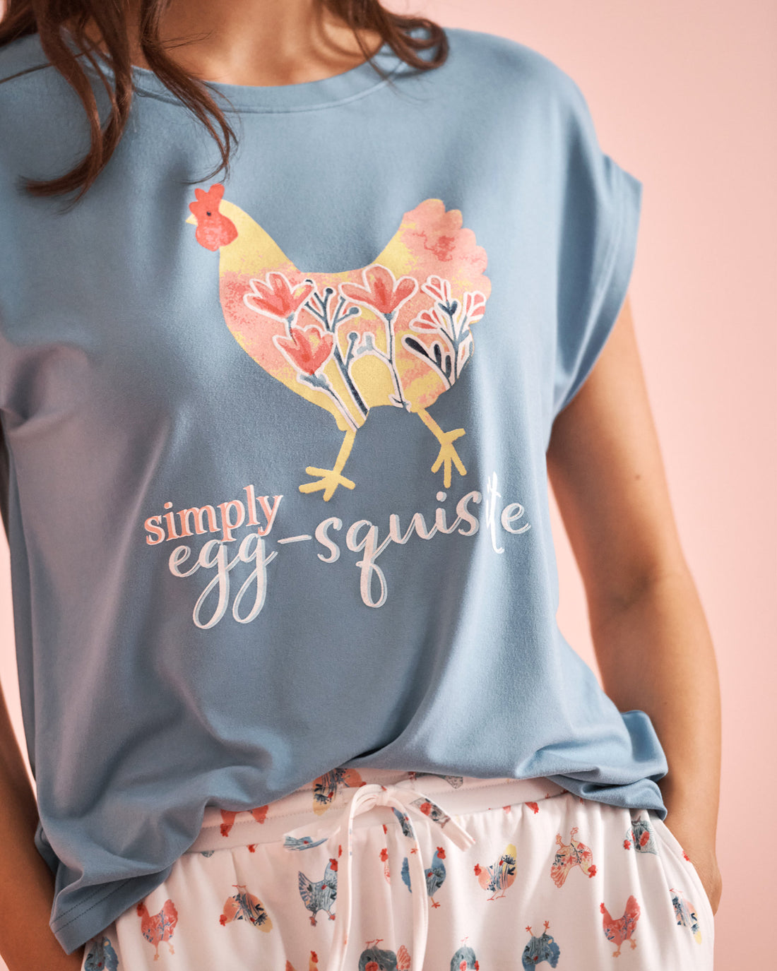 La Vie en Rose_Chicken Print Super Soft T-Shirt_40100710_40050_02
