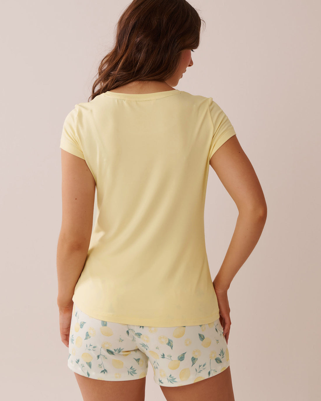 La Vie en Rose_Lemon Print Super Soft T-Shirt_40100715_70033_02