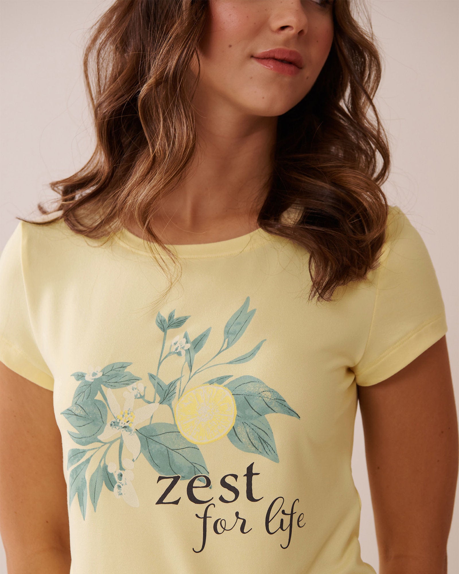 La Vie en Rose_Lemon Print Super Soft T-Shirt_40100715_70033_03