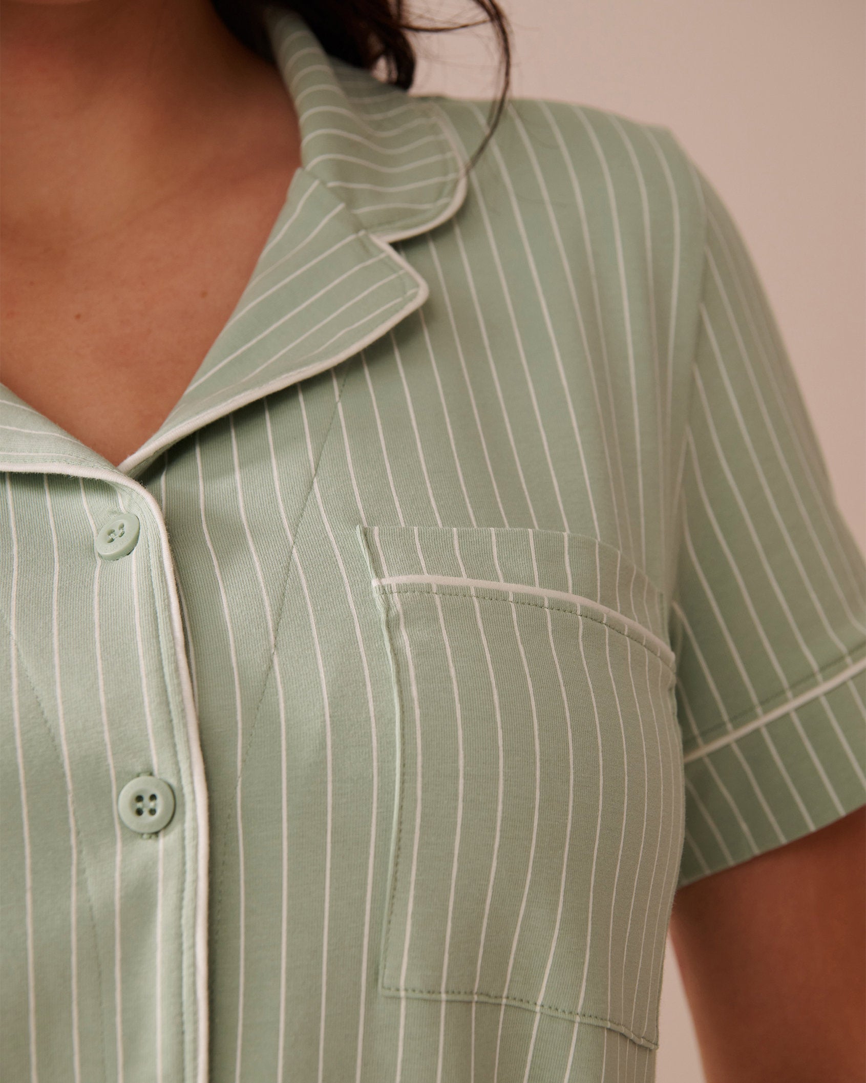 La Vie en Rose_Cotton Short Sleeve Button-down Shirt_40100728_P30118_03